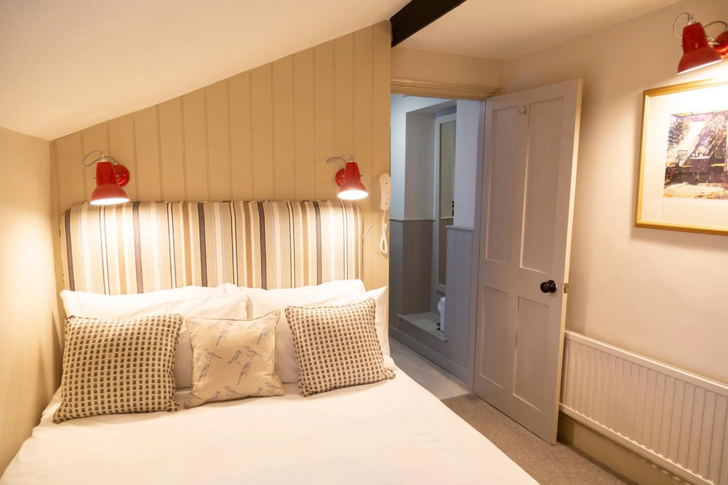 Bed in The White Horse Blakeney