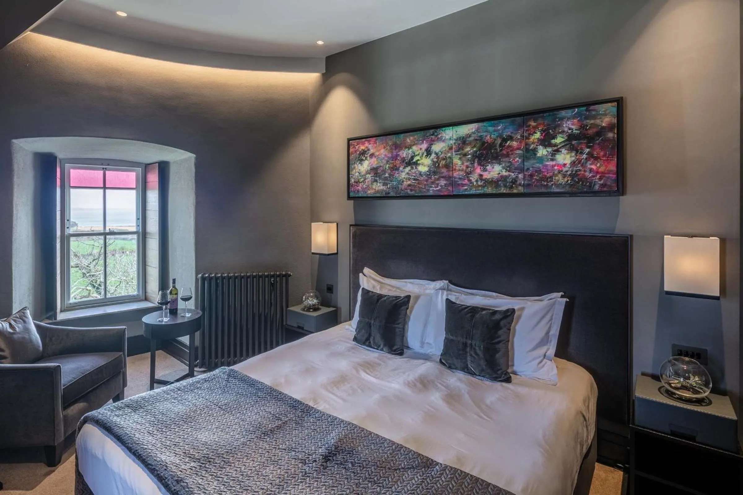 Bed in Twr y Felin Hotel