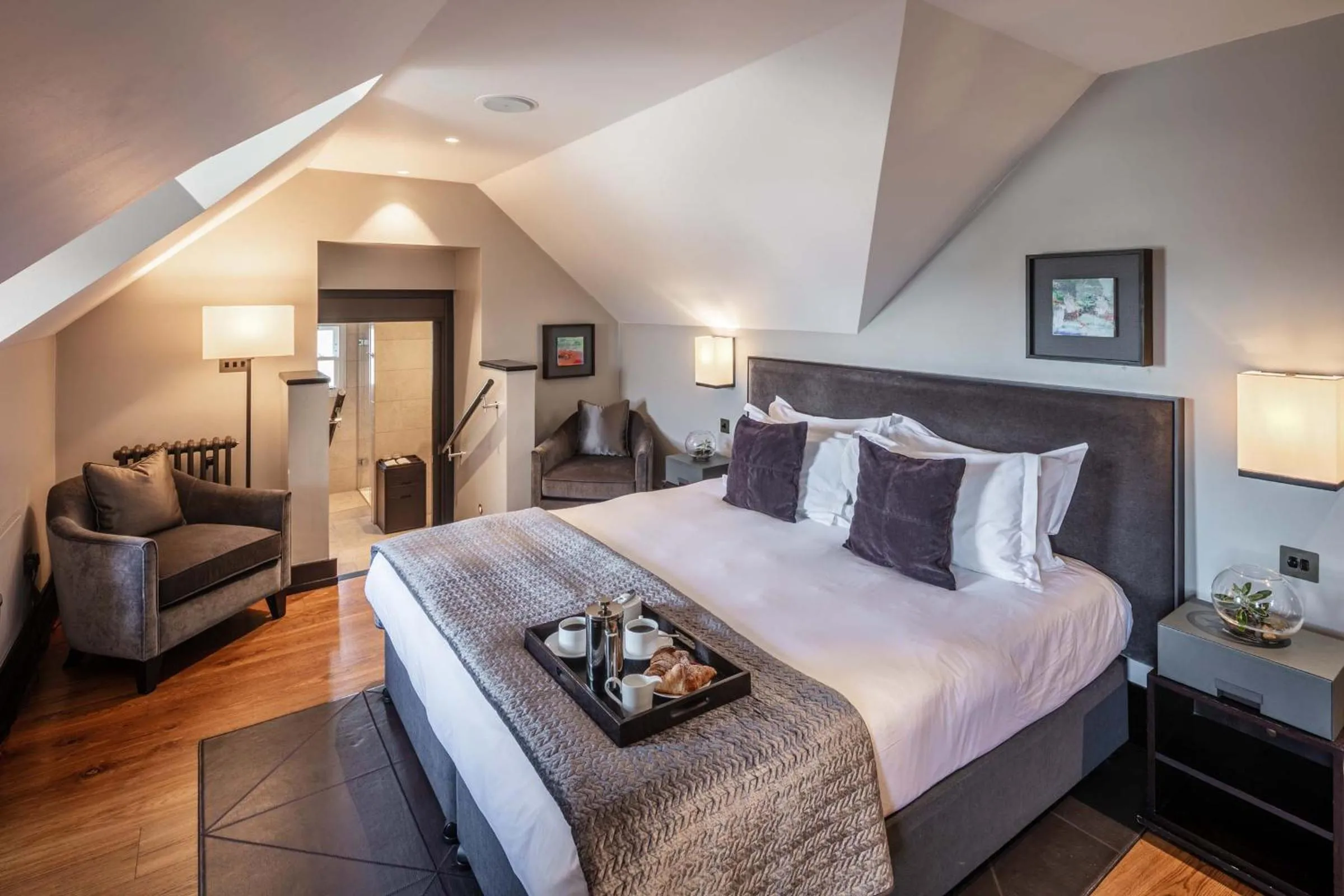 Bed in Twr y Felin Hotel