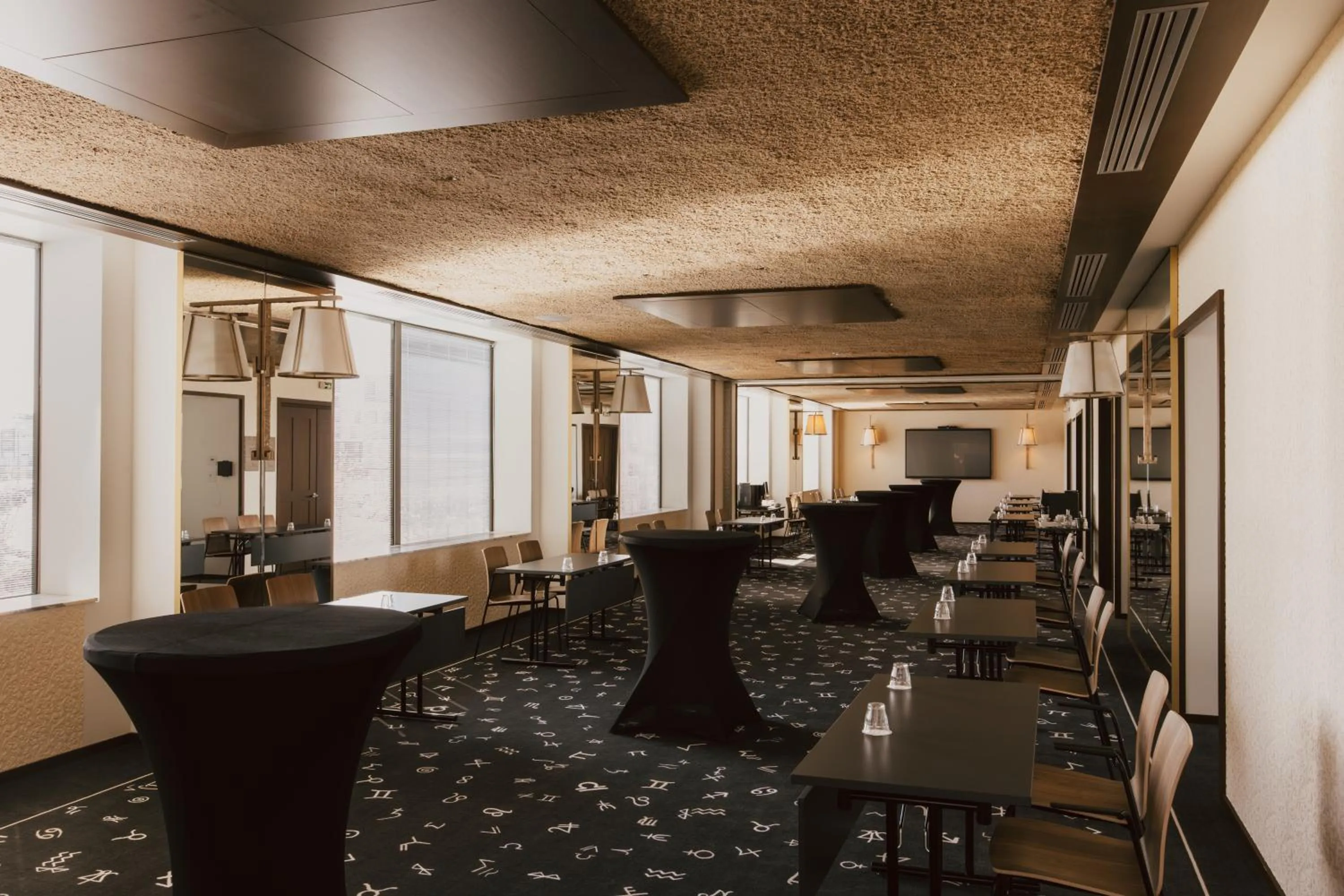 Meeting/conference room in Maison Heler Metz, Curio Collection By Hilton