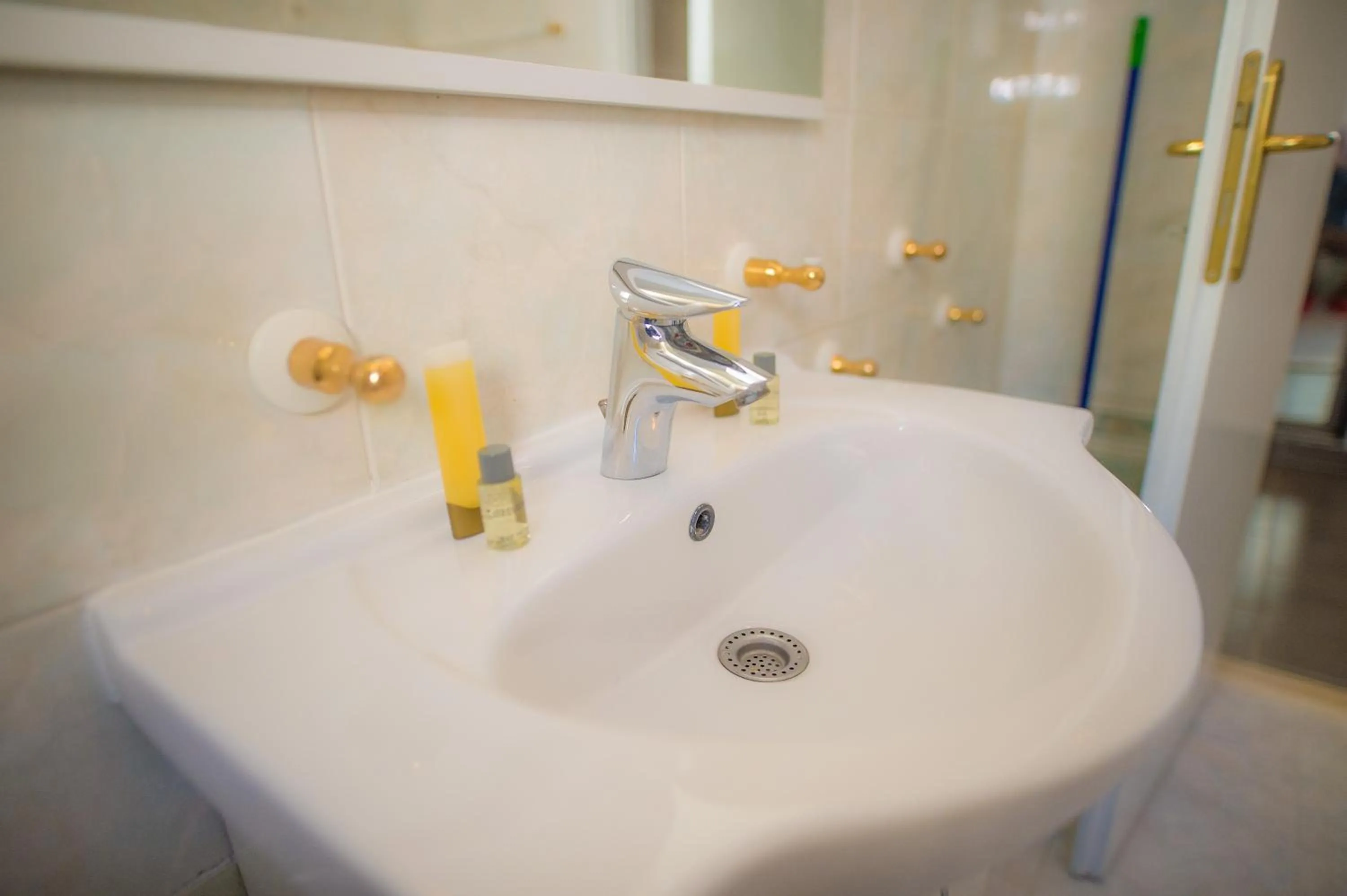 Bathroom in Apartments Kike&Ana