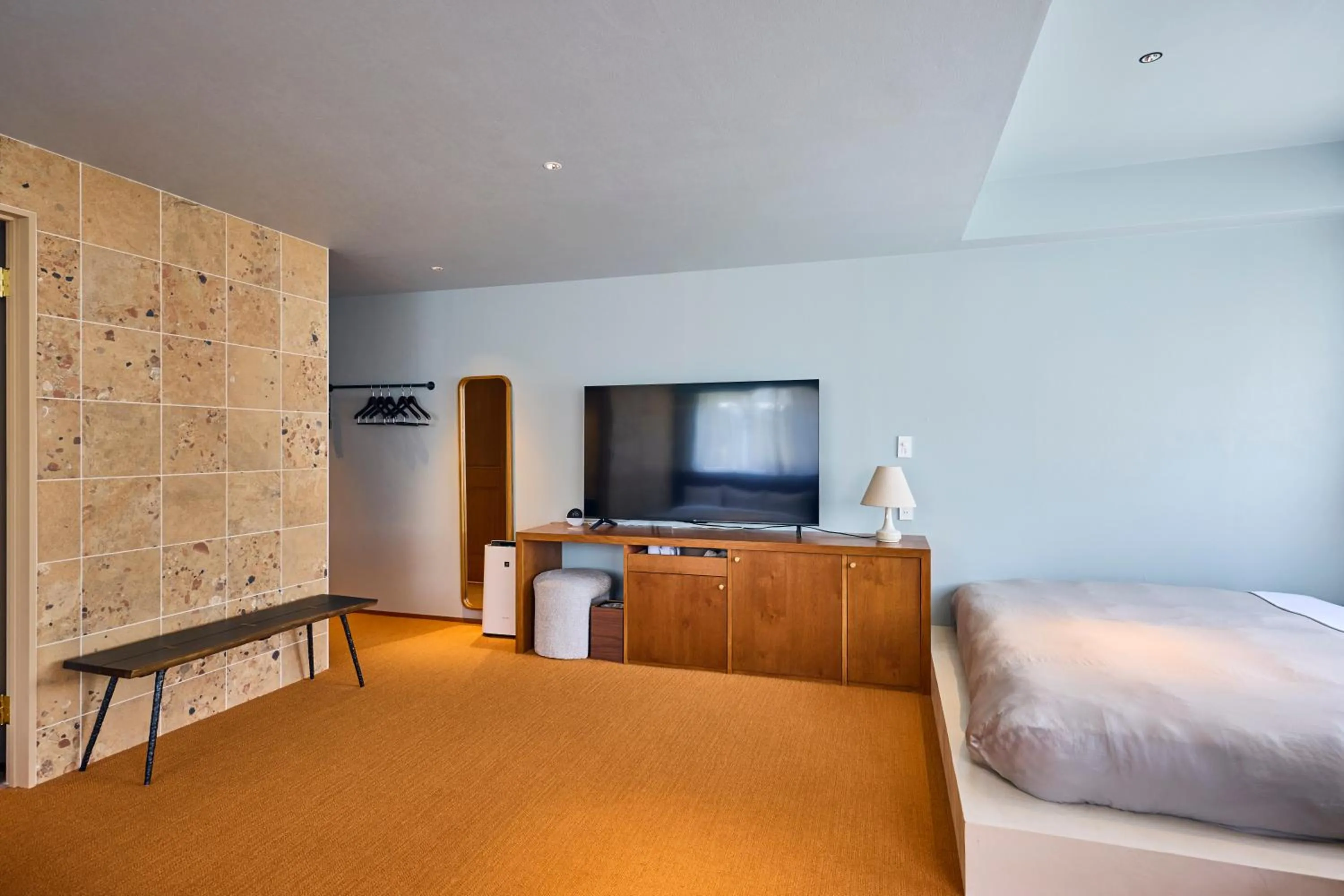 Living room, Bed in Hotel Vintage Tokyo Meguro Fudomae