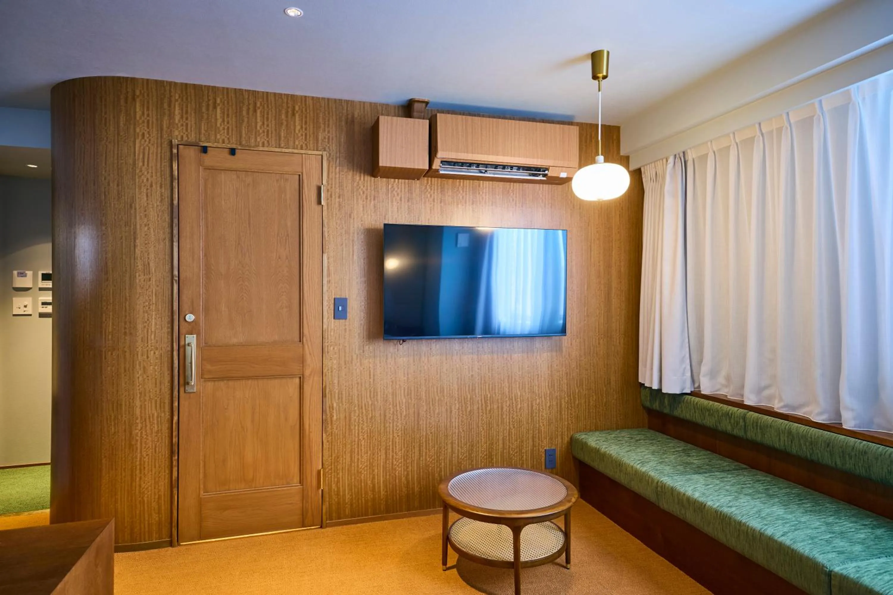 Photo of the whole room, Bed in Hotel Vintage Tokyo Meguro Fudomae