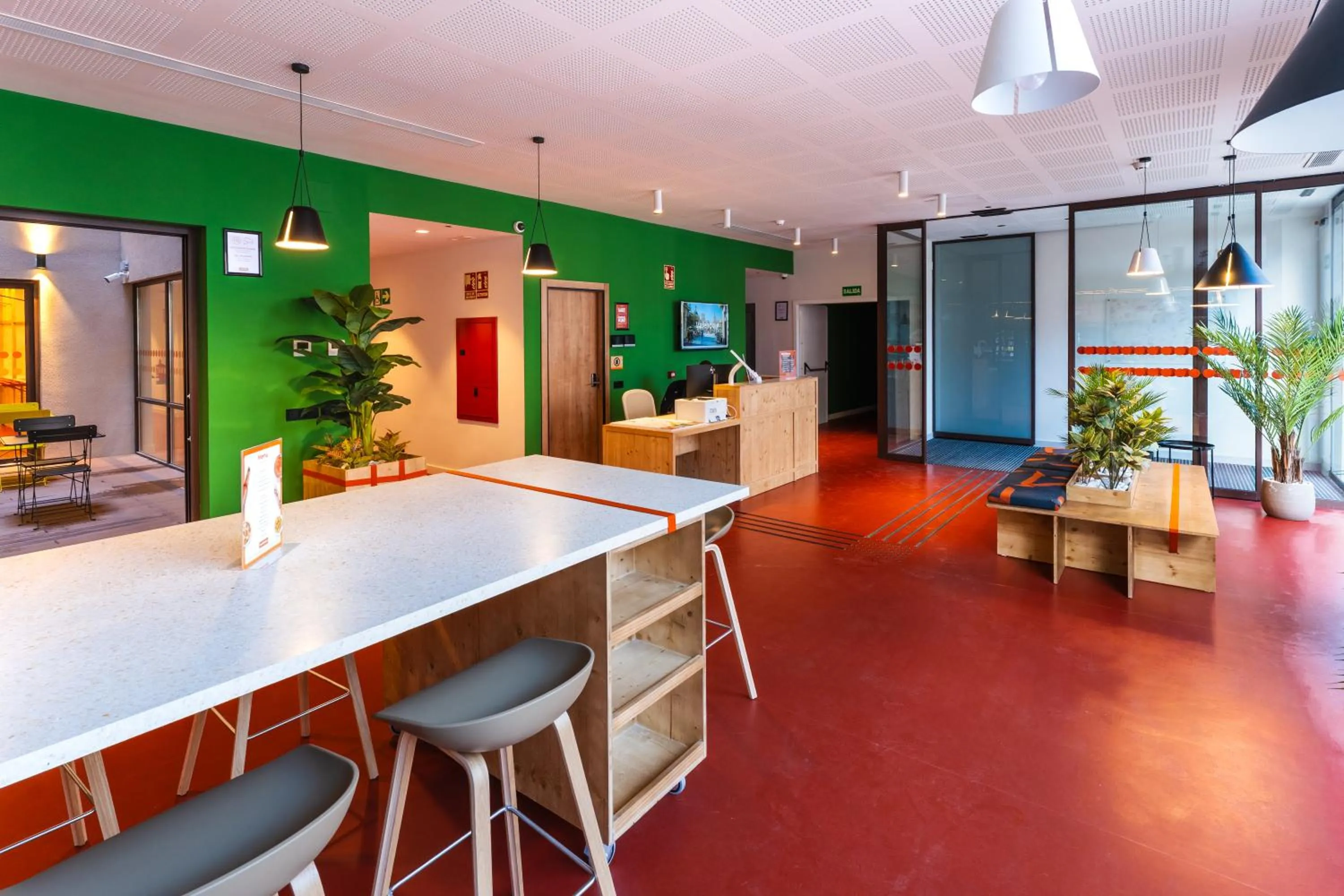 Lobby or reception in easyHotel Valencia Ciutat Vella