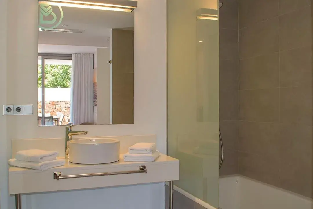 Apartment with Terrace - single occupancy in Apartaments B-Llobet Sun & Confort Apartment with Terrace - single occupancy in Apartaments B-Llobet Sun & Confort