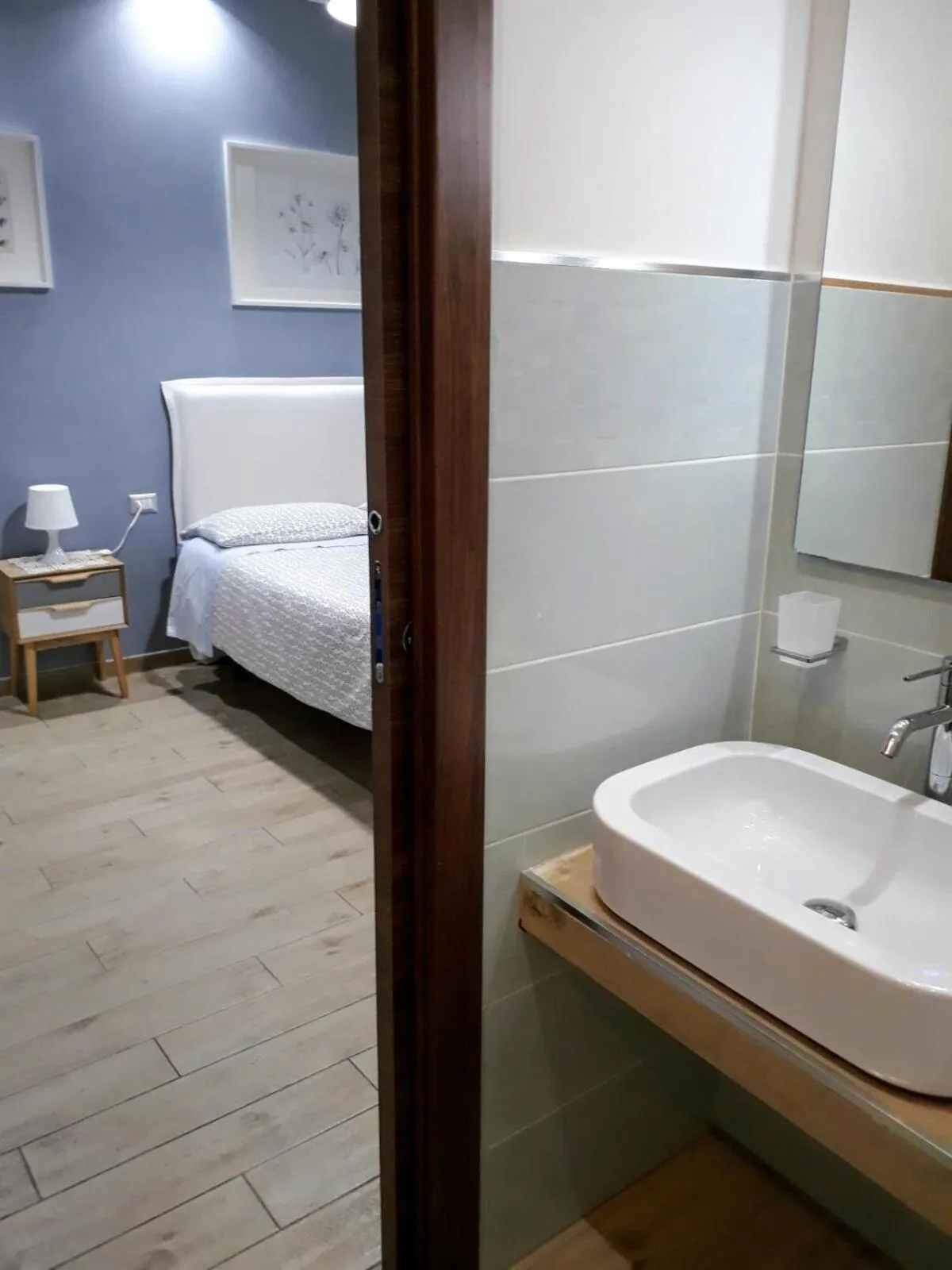 Bathroom, Bed in Gloria Vatican Bijou