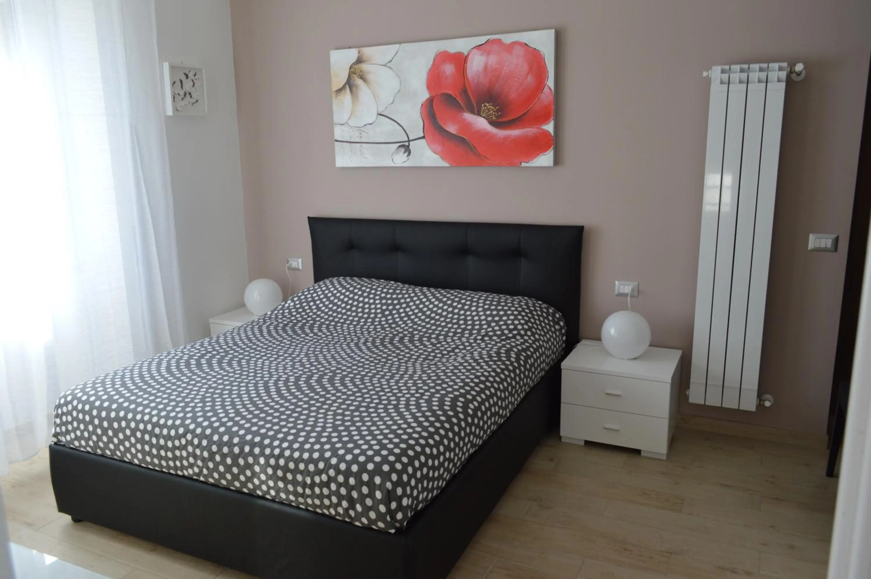 Bed in Gloria Vatican Bijou