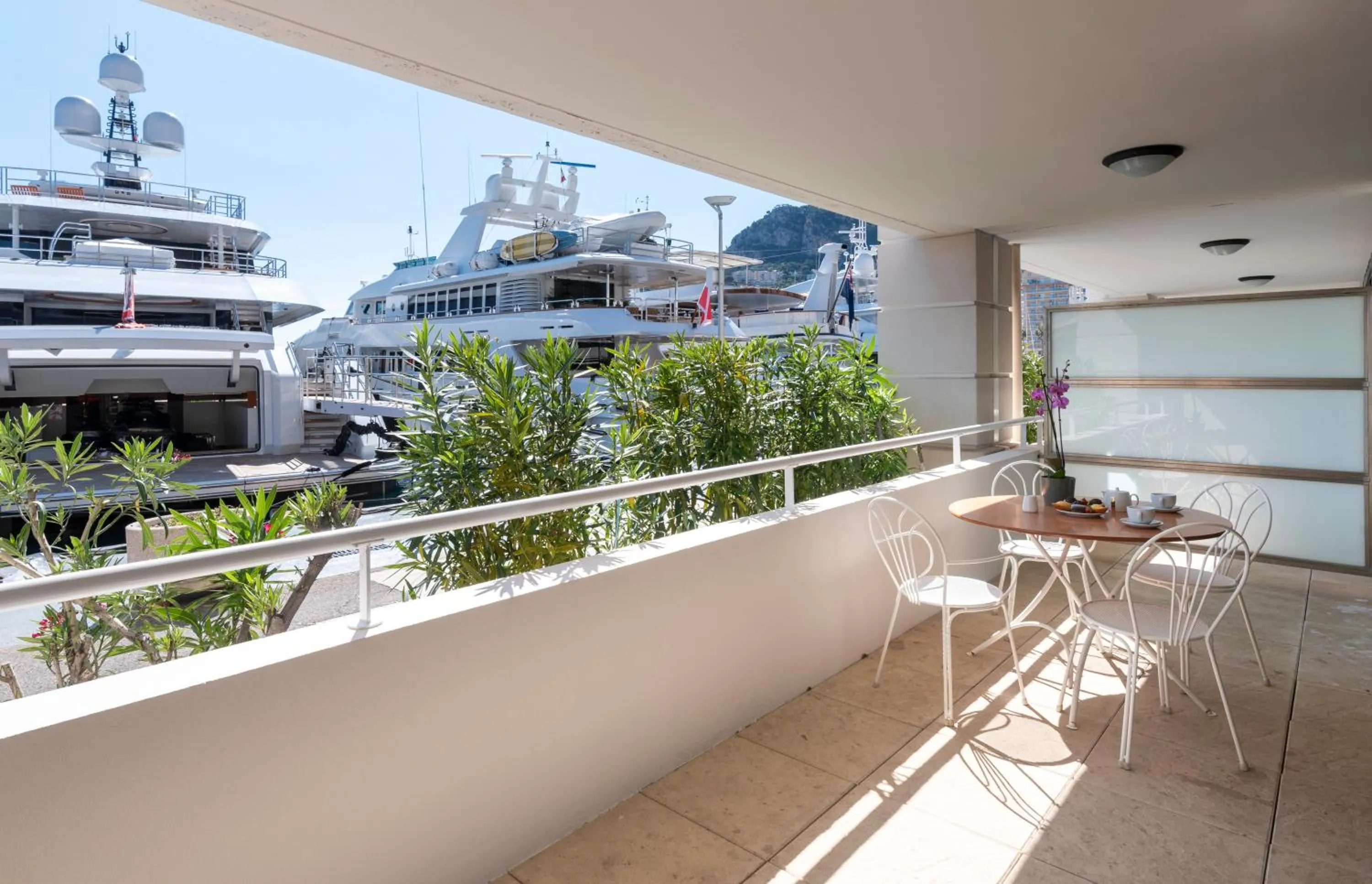 Patio in Résidence Cap Winston