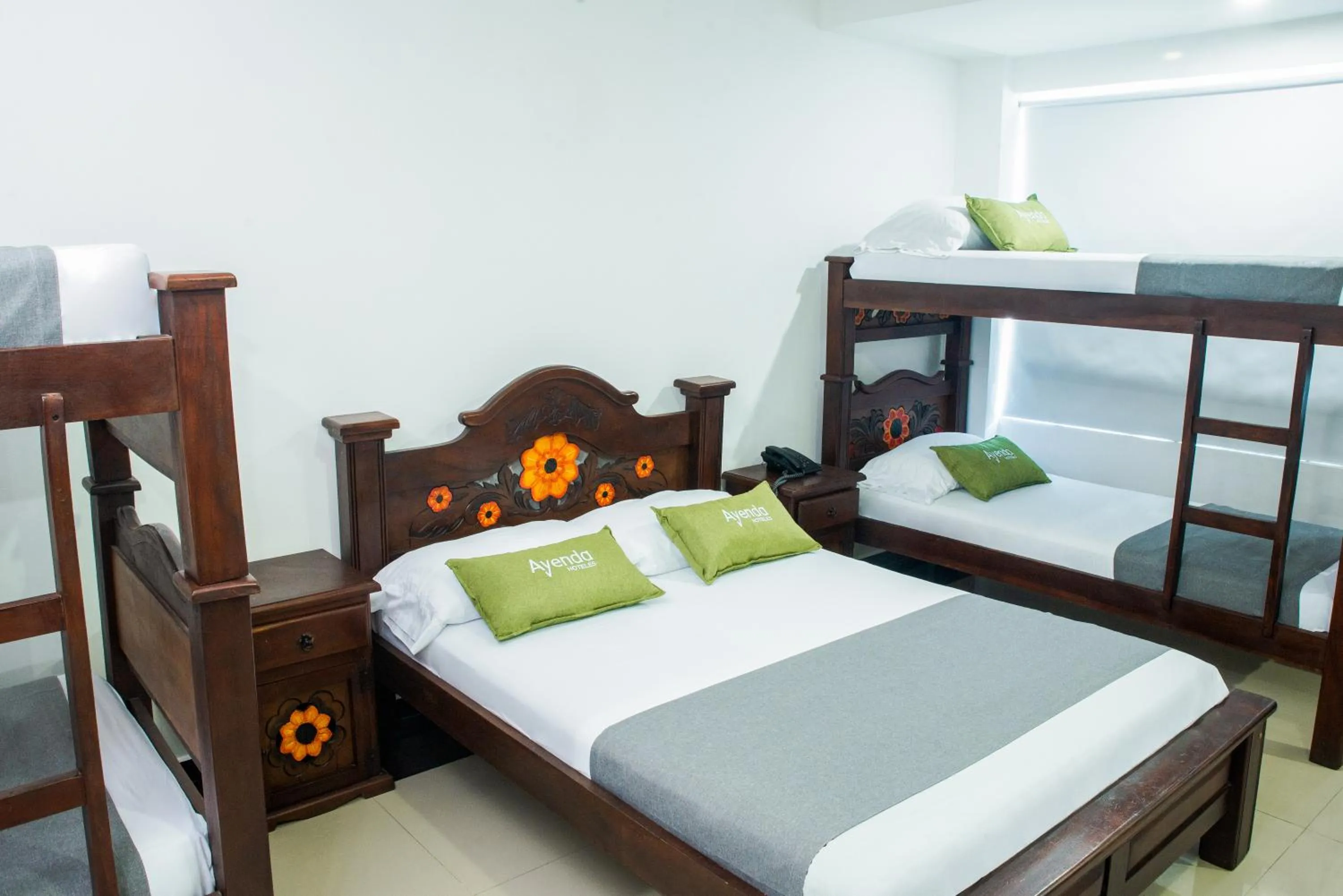 Bed in Ayenda 1315 Candiac