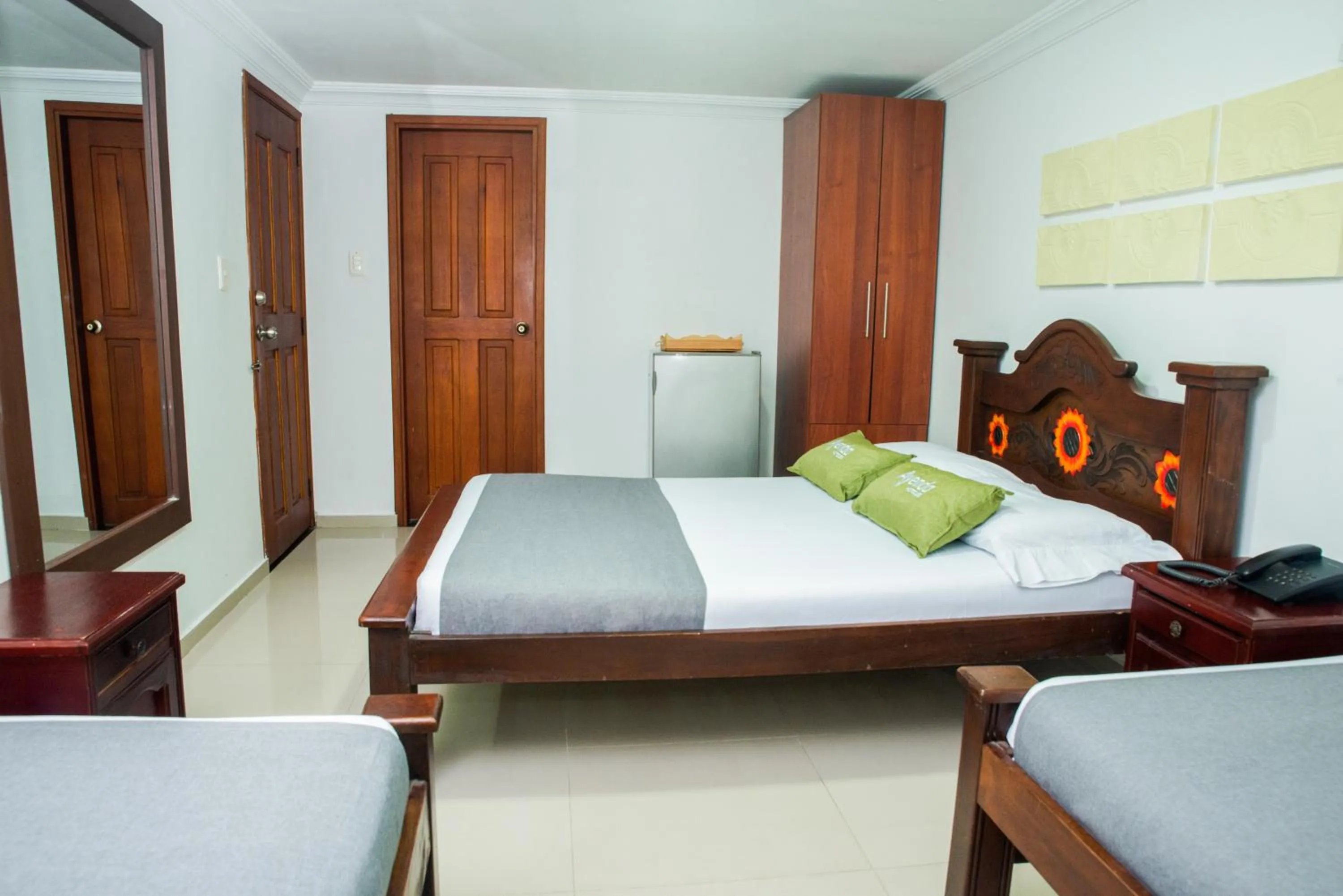 Bed in Ayenda 1315 Candiac