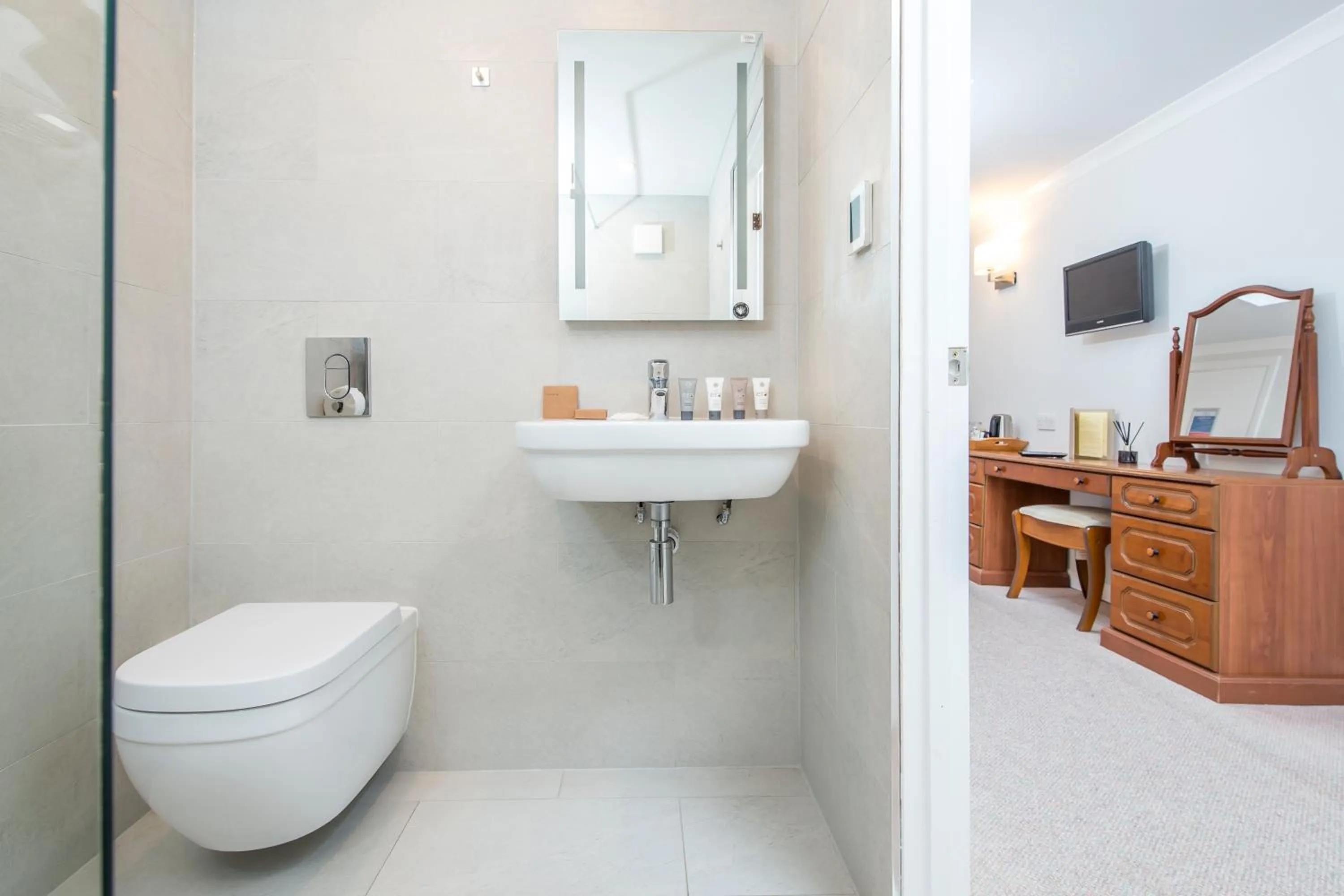 Bathroom in Trewern Arms