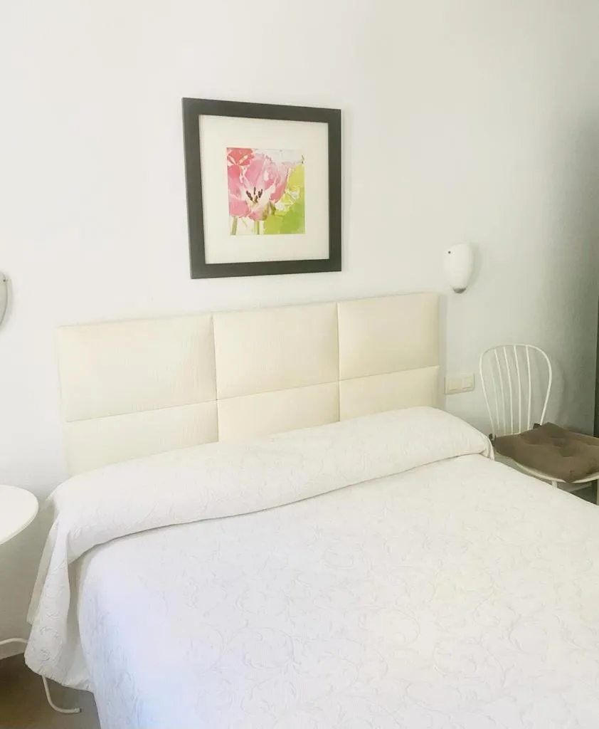 Bed in Hostal Tres Soles