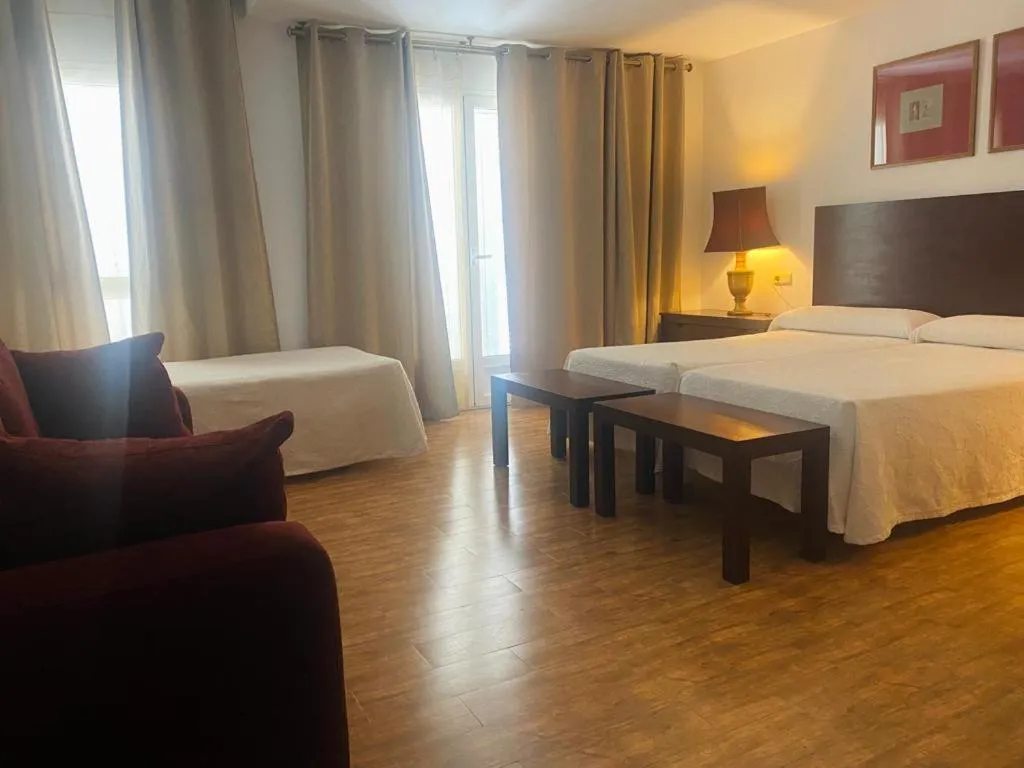 Bed in Hostal Tres Soles