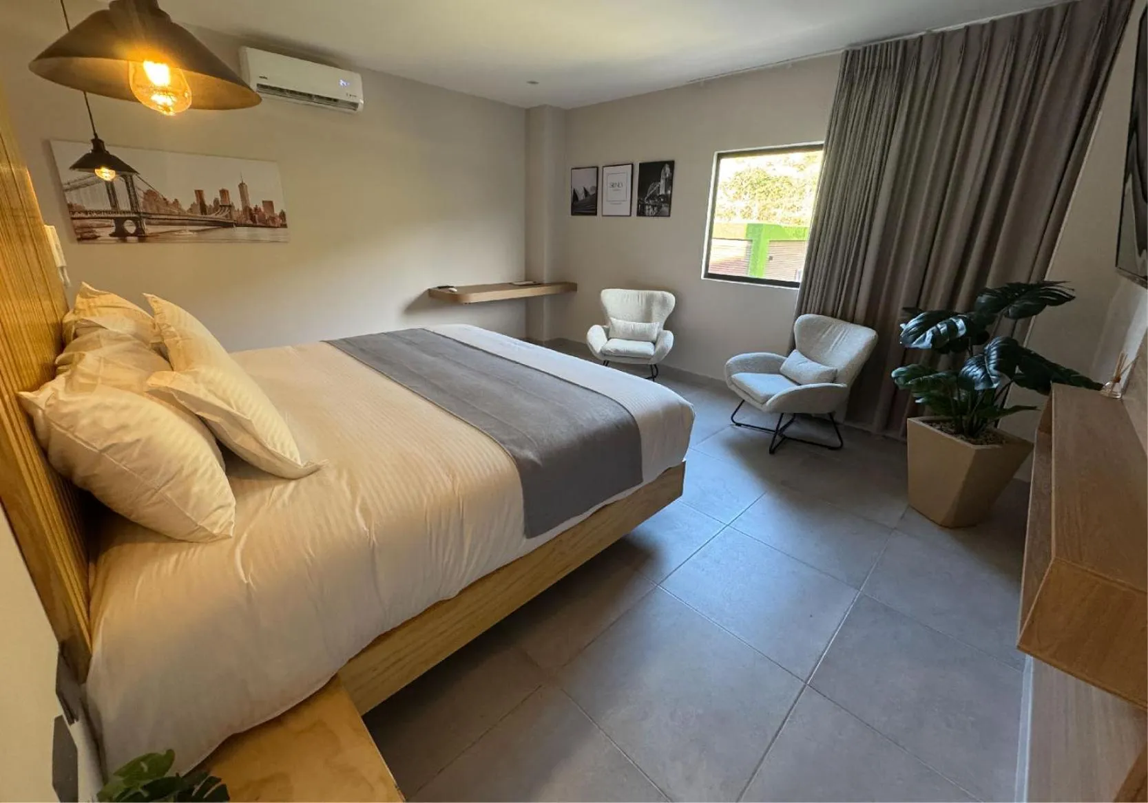 Bedroom, Bed in Hotel San Gil House