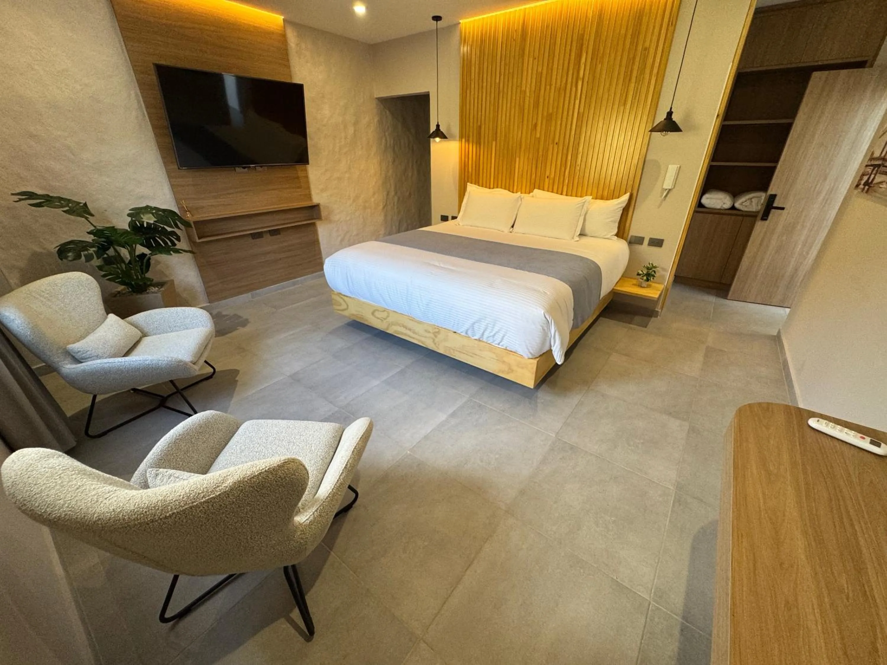 Photo of the whole room, Bed in Hotel San Gil House