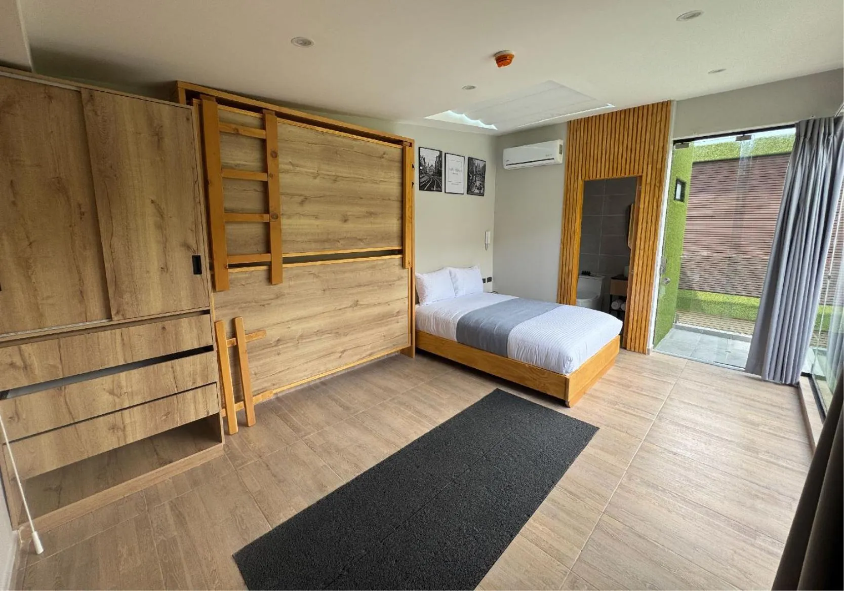 Photo of the whole room, Bed in Hotel San Gil House