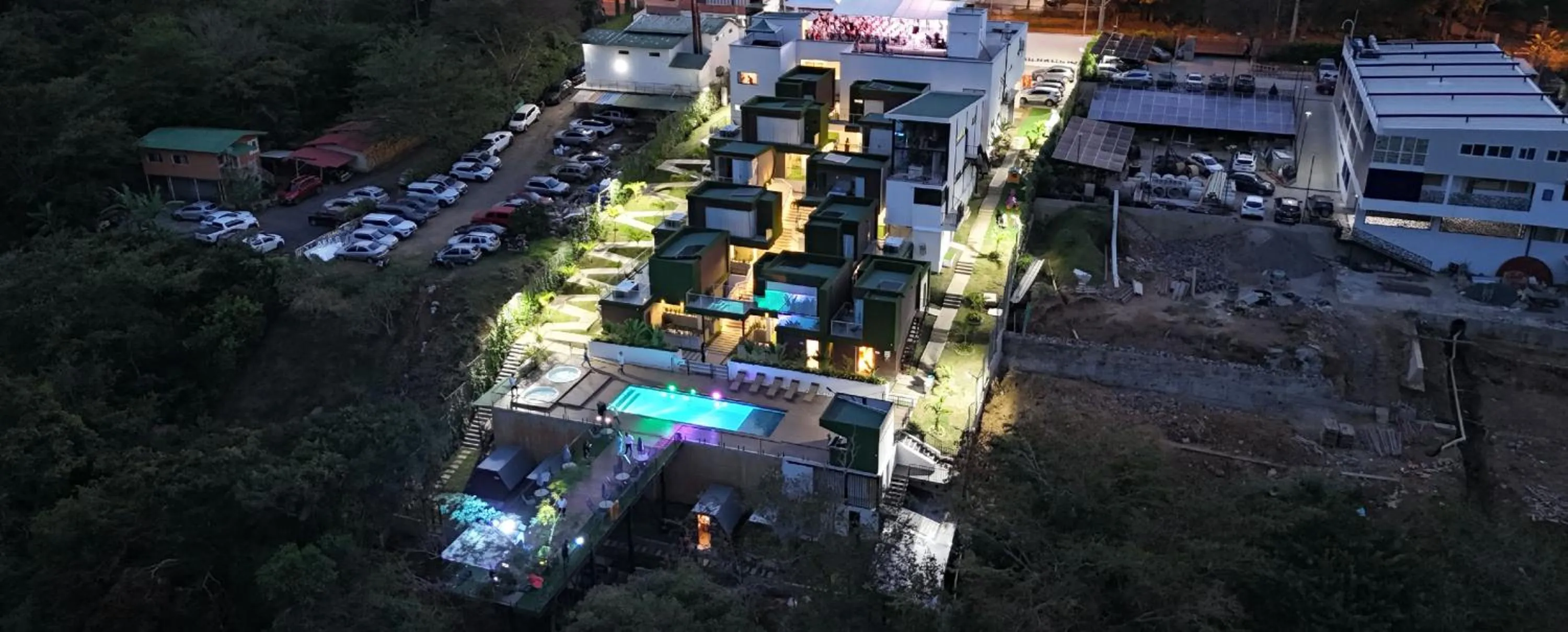 Property building in Hotel San Gil House