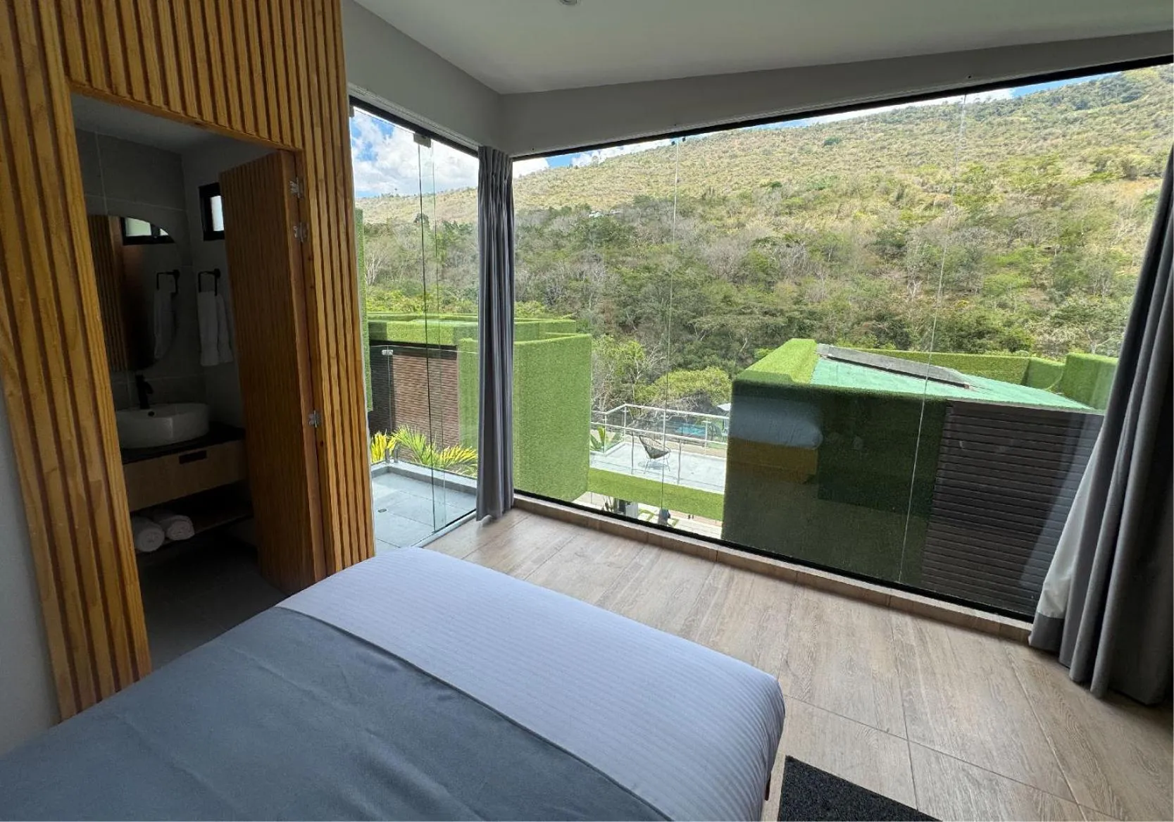 Mountain view, Bed in Hotel San Gil House