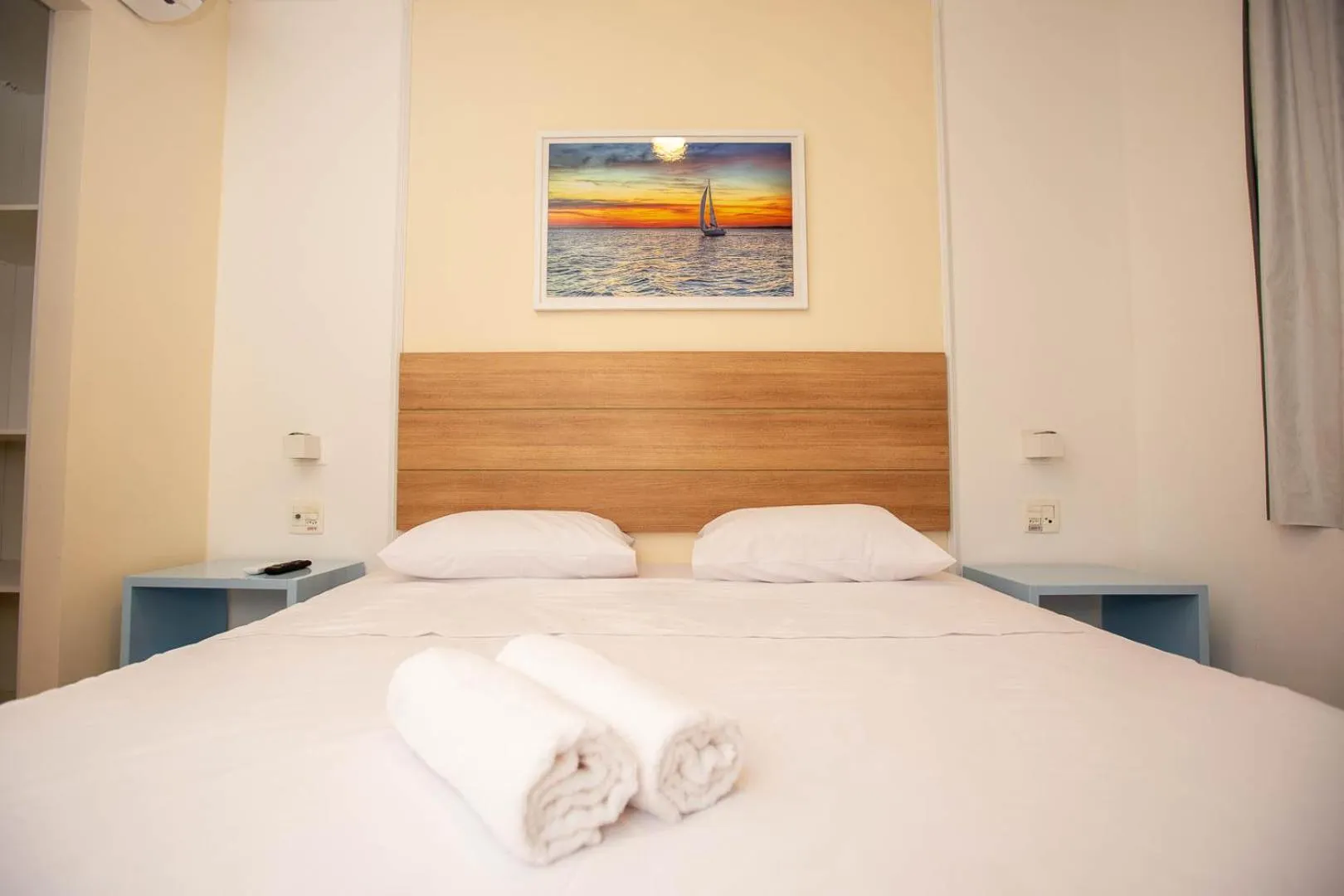 Bedroom, Bed in Rede Andrade Express