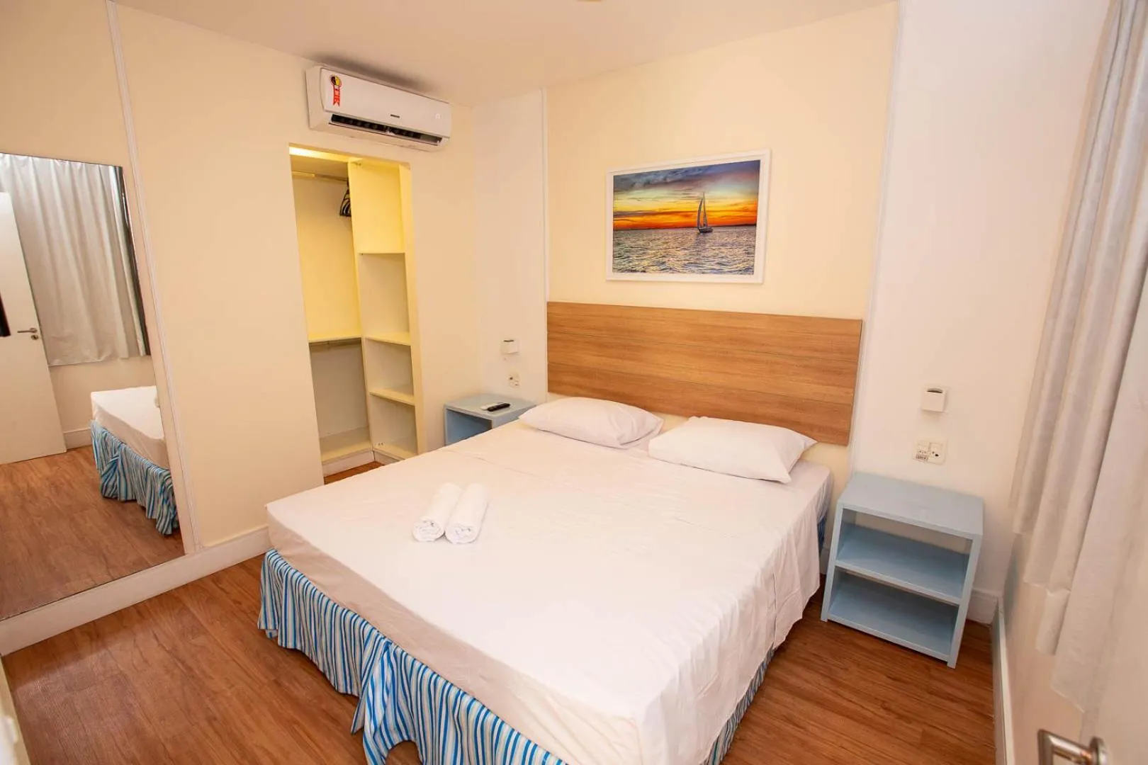 Bedroom, Bed in Rede Andrade Express