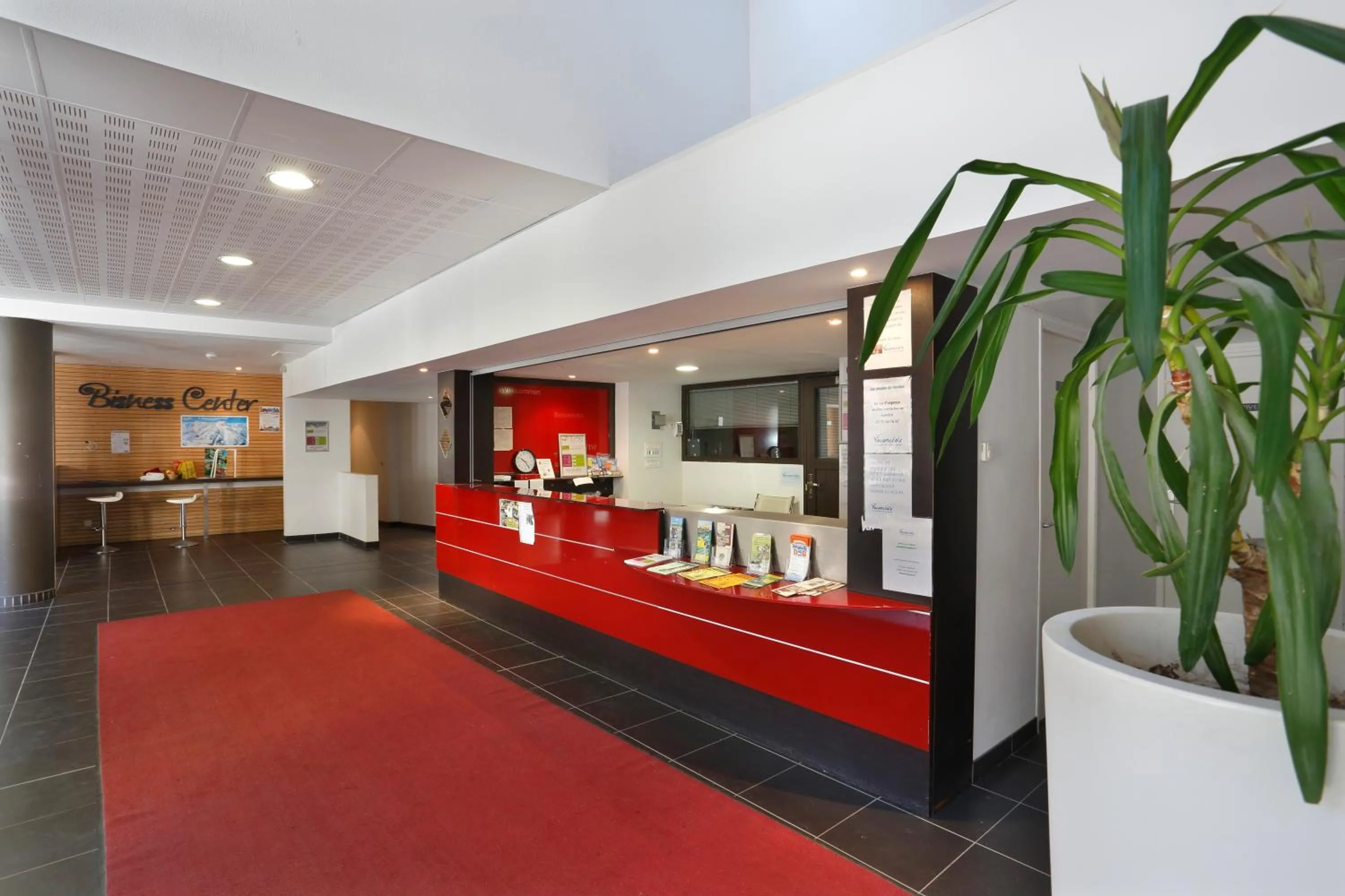 Lobby or reception in Vacancéole - Les Chalets du Verdon