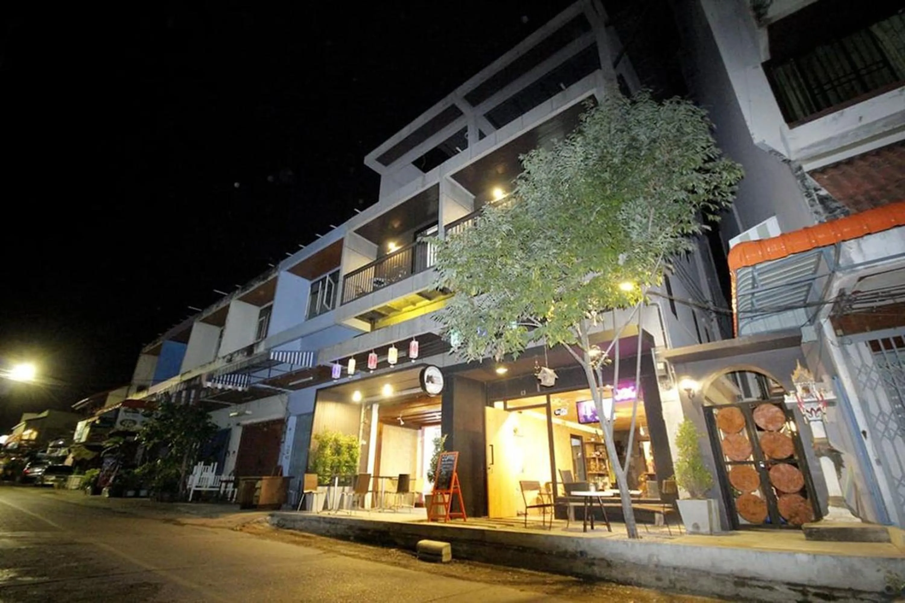 Property building in Baan Kieng Guest House Lampang