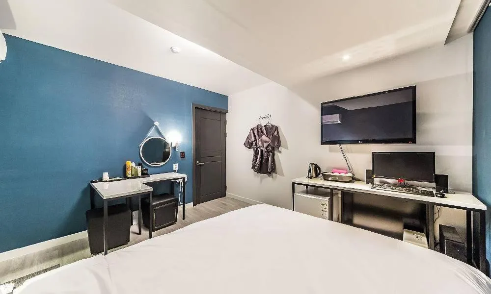 Bed in Chuncheon Hotel View