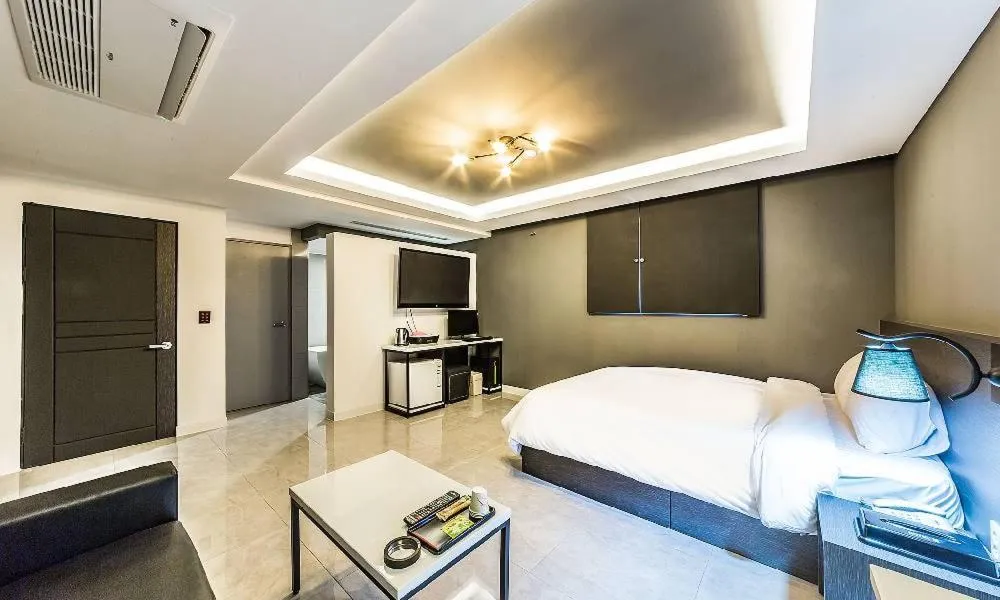 Bed in Chuncheon Hotel View