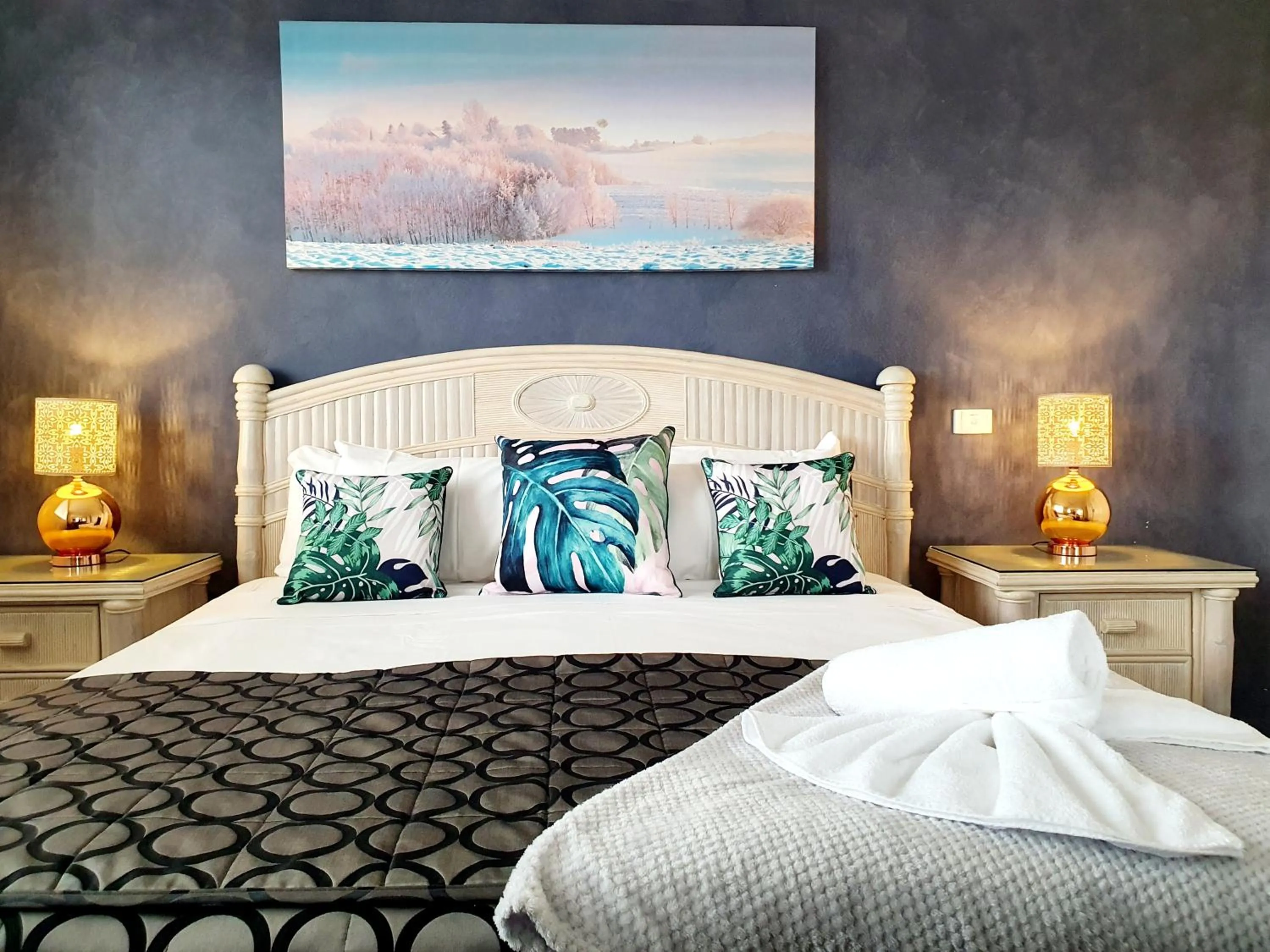 Bed in Oceanside Hawks Nest