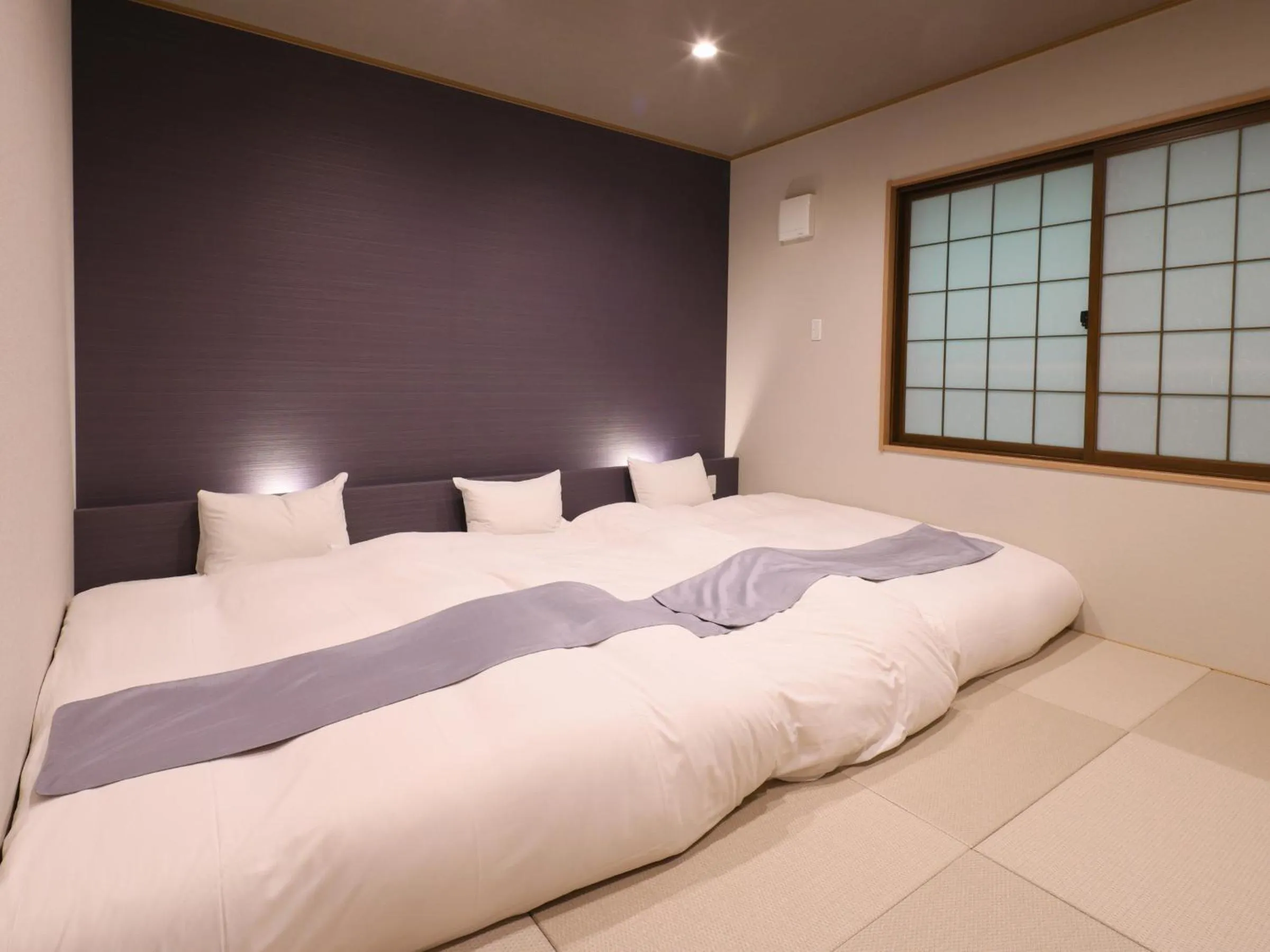 Photo of the whole room, Bed in Kamikochi Hotel