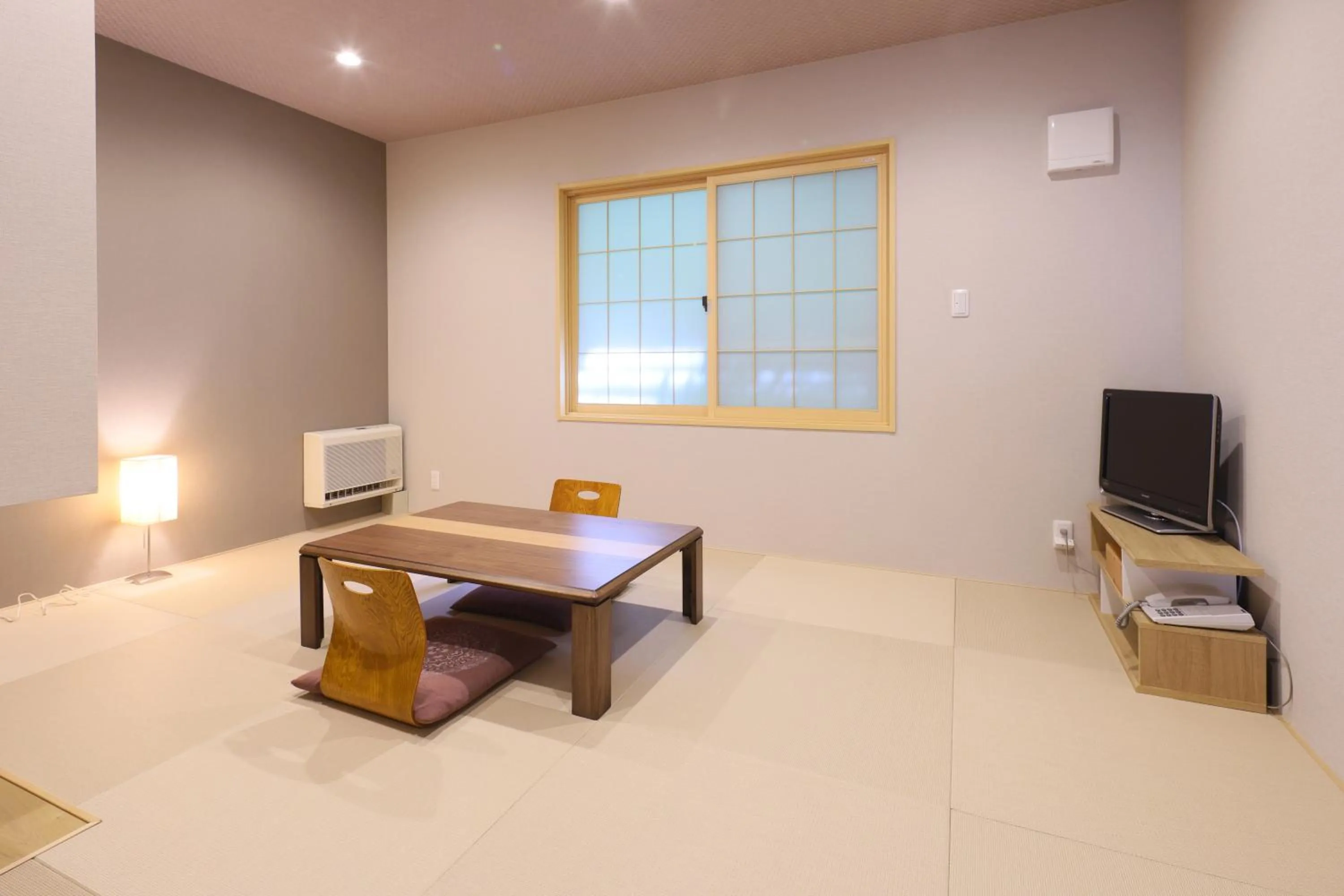 Photo of the whole room in Kamikochi Hotel