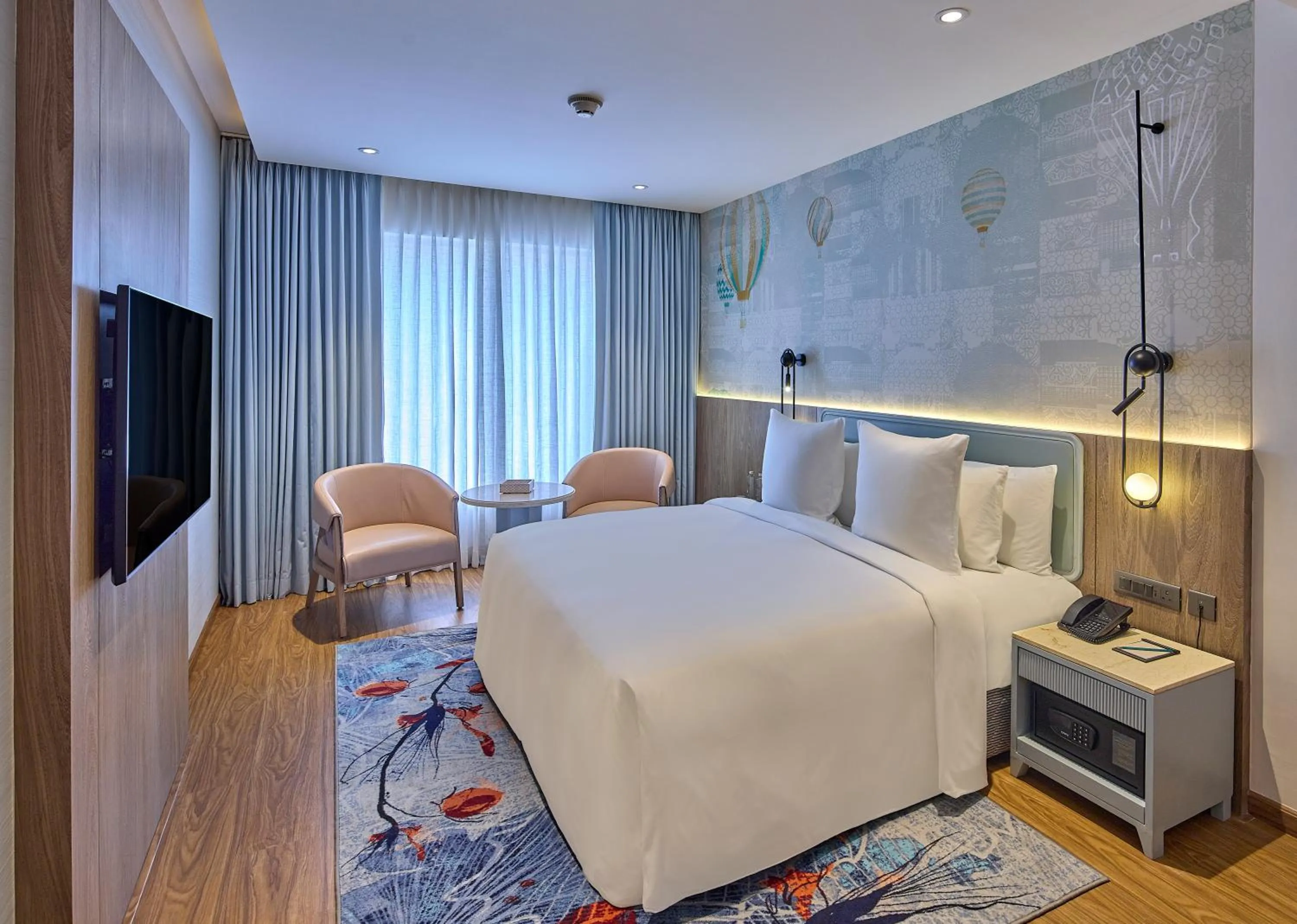 Bed in ICONIQA Hotel Mumbai International Airport