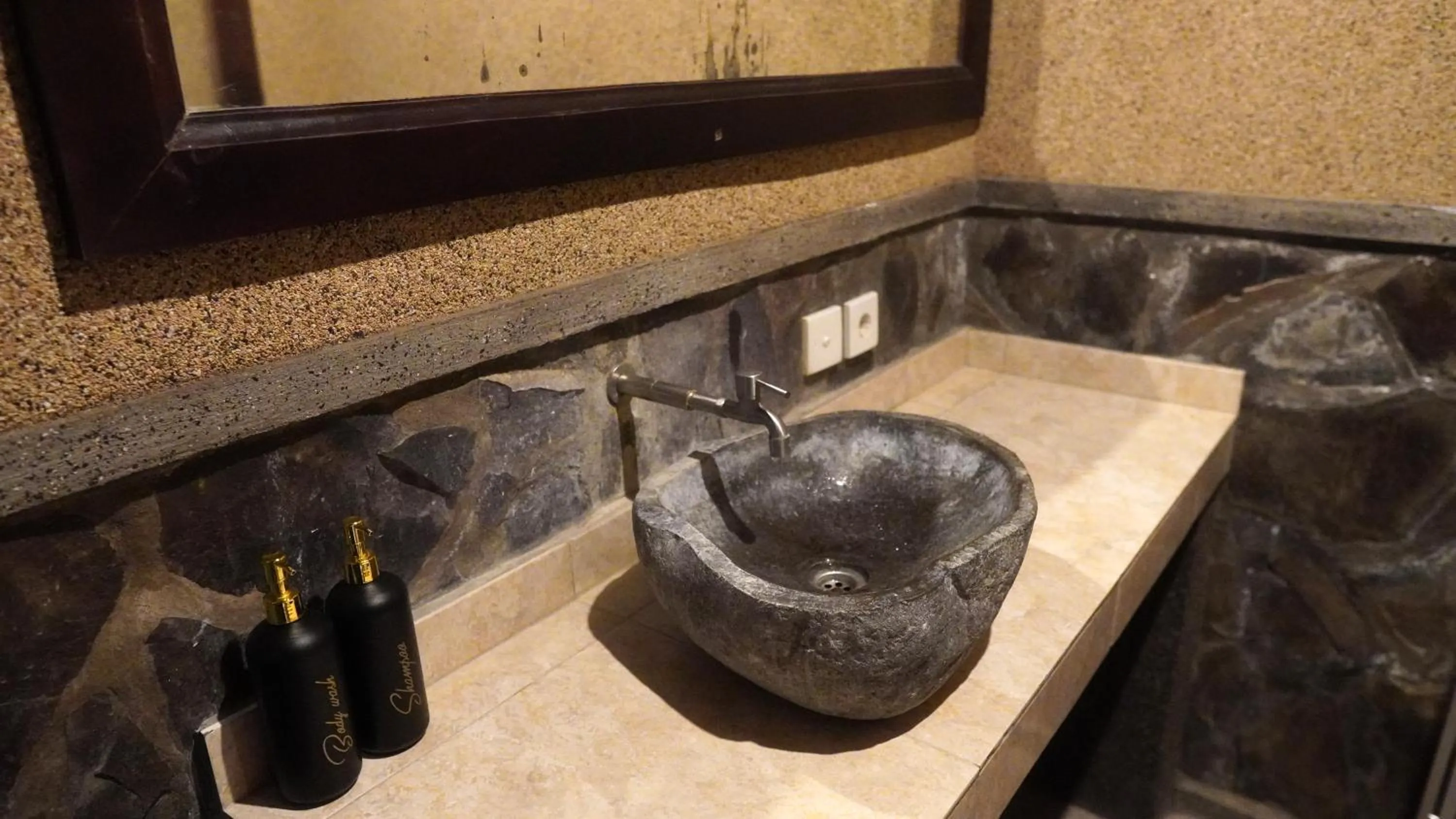 Toilet in Oma In Pemuteran Bali