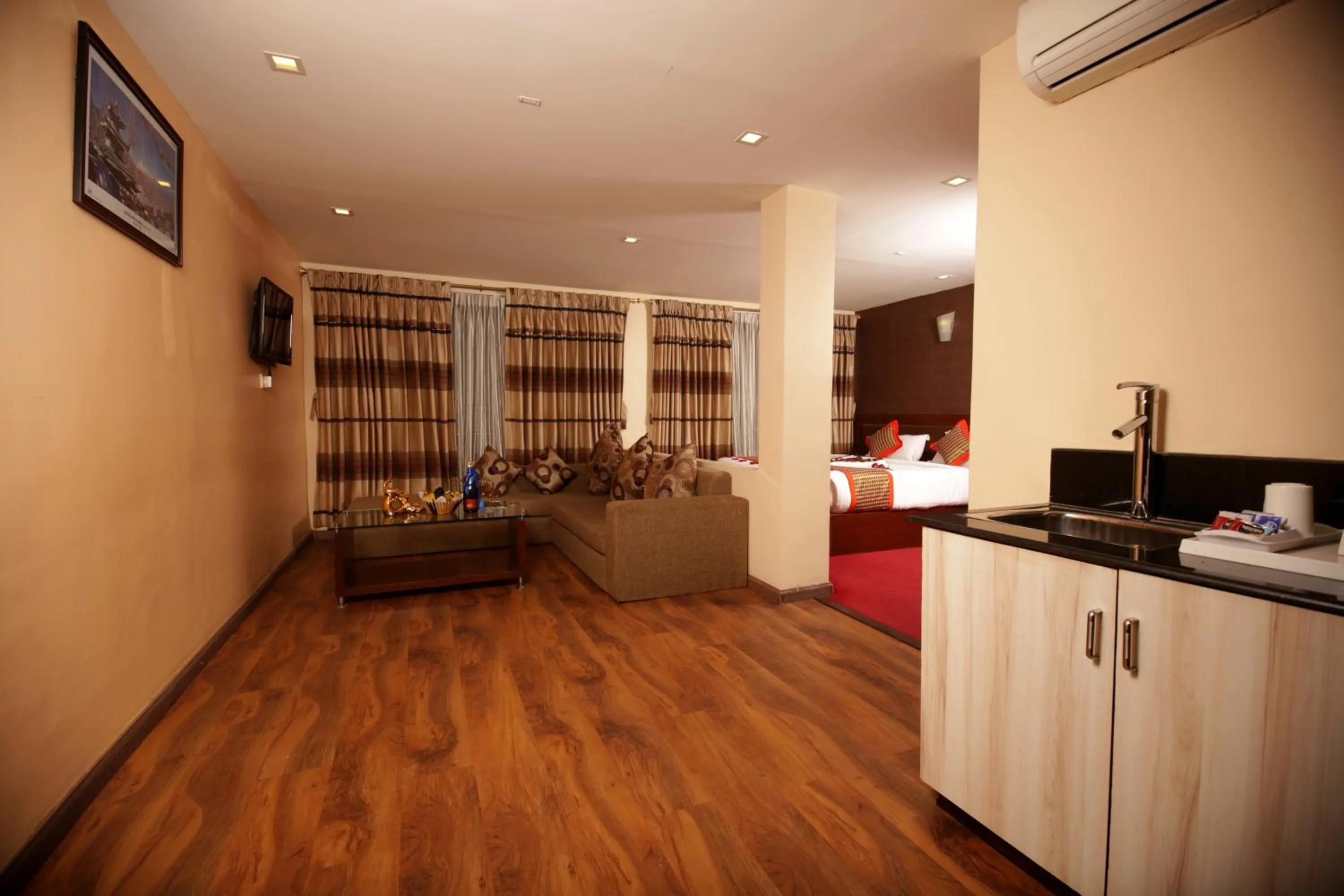 Living room in Yellow Pagoda Hotel