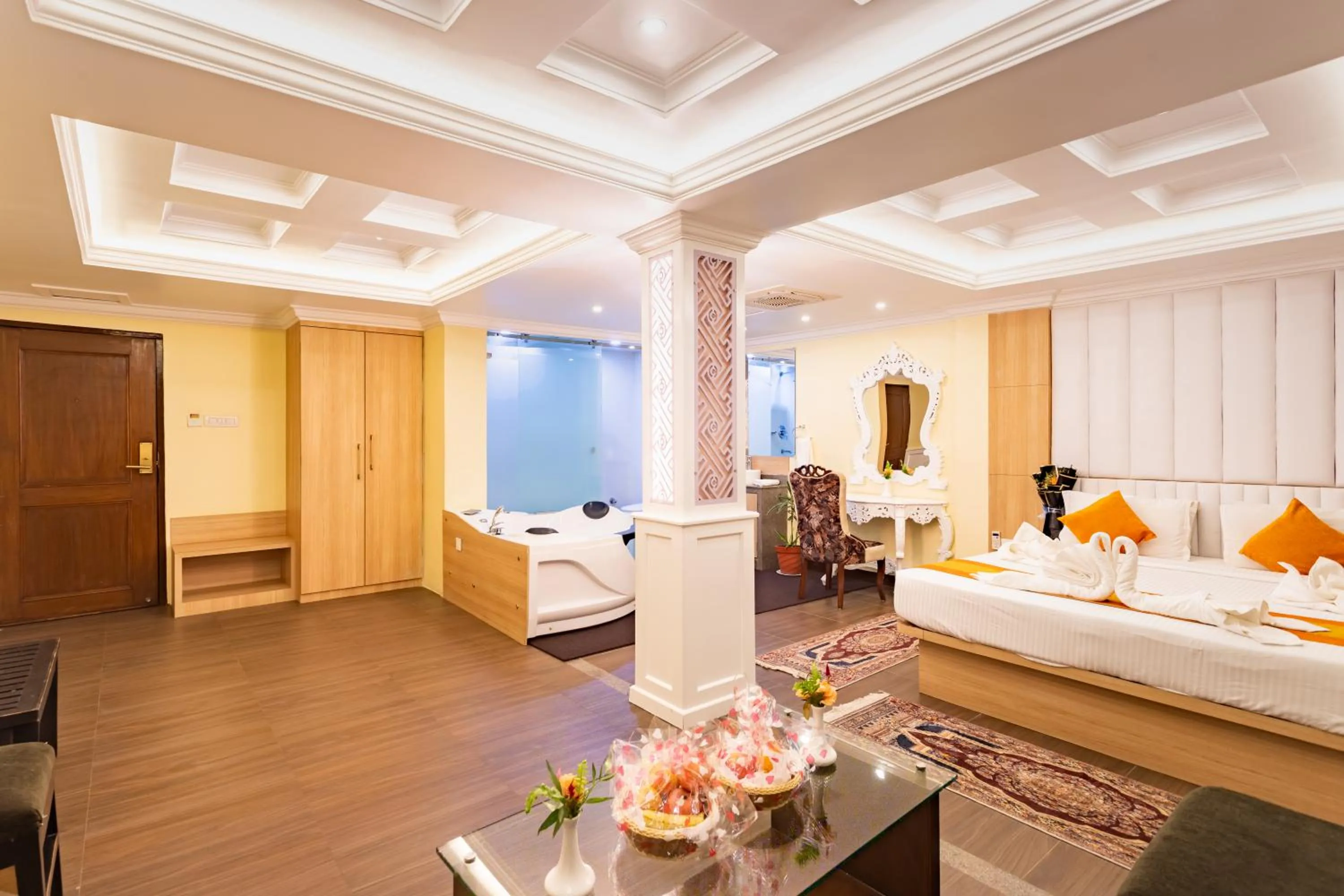 Bed in Yellow Pagoda Hotel