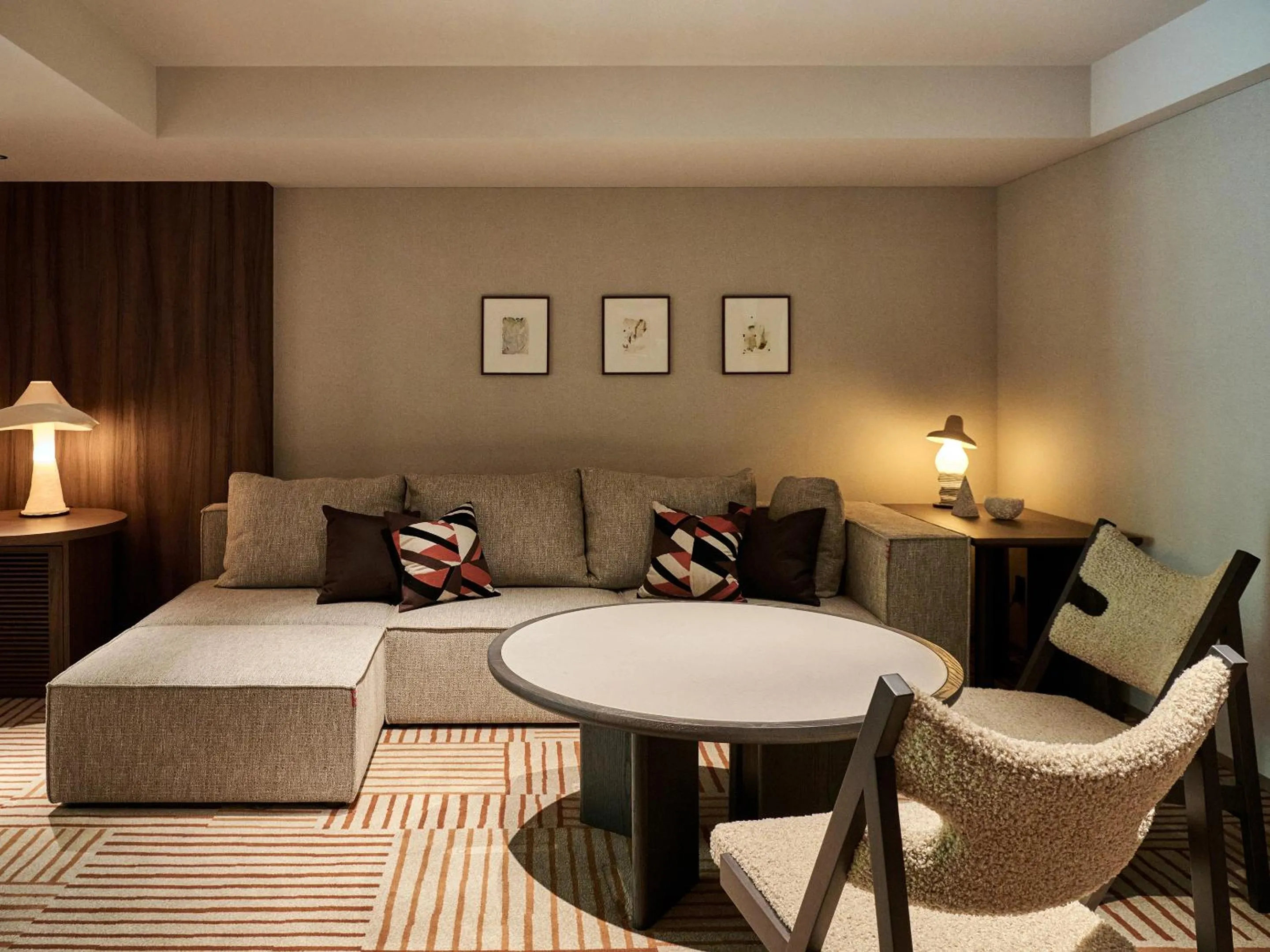 Living room, Bed in Glamday Style Hotel & Resort Kyu-Karuizawa