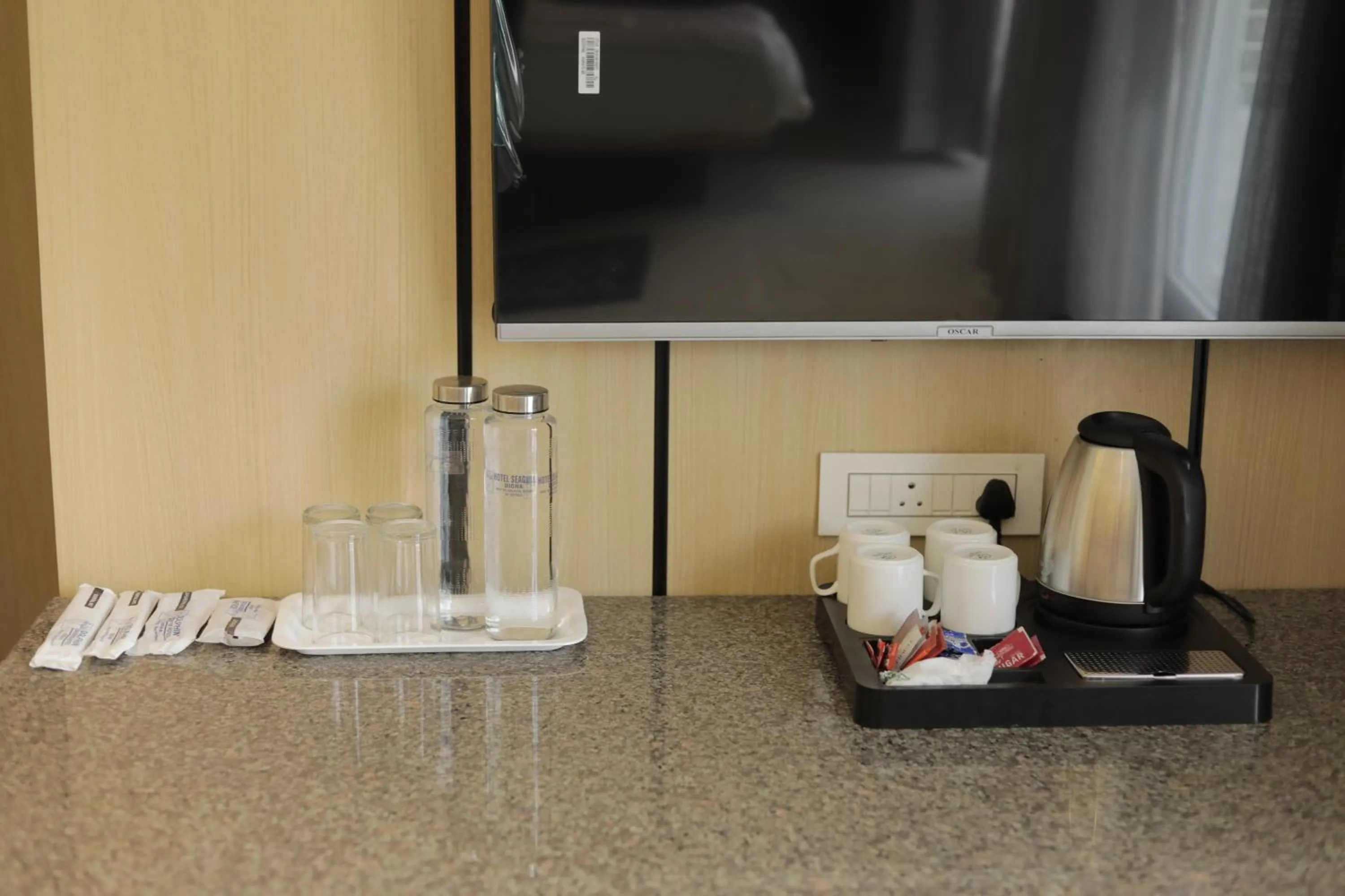 TV and multimedia in Hotel Seagull