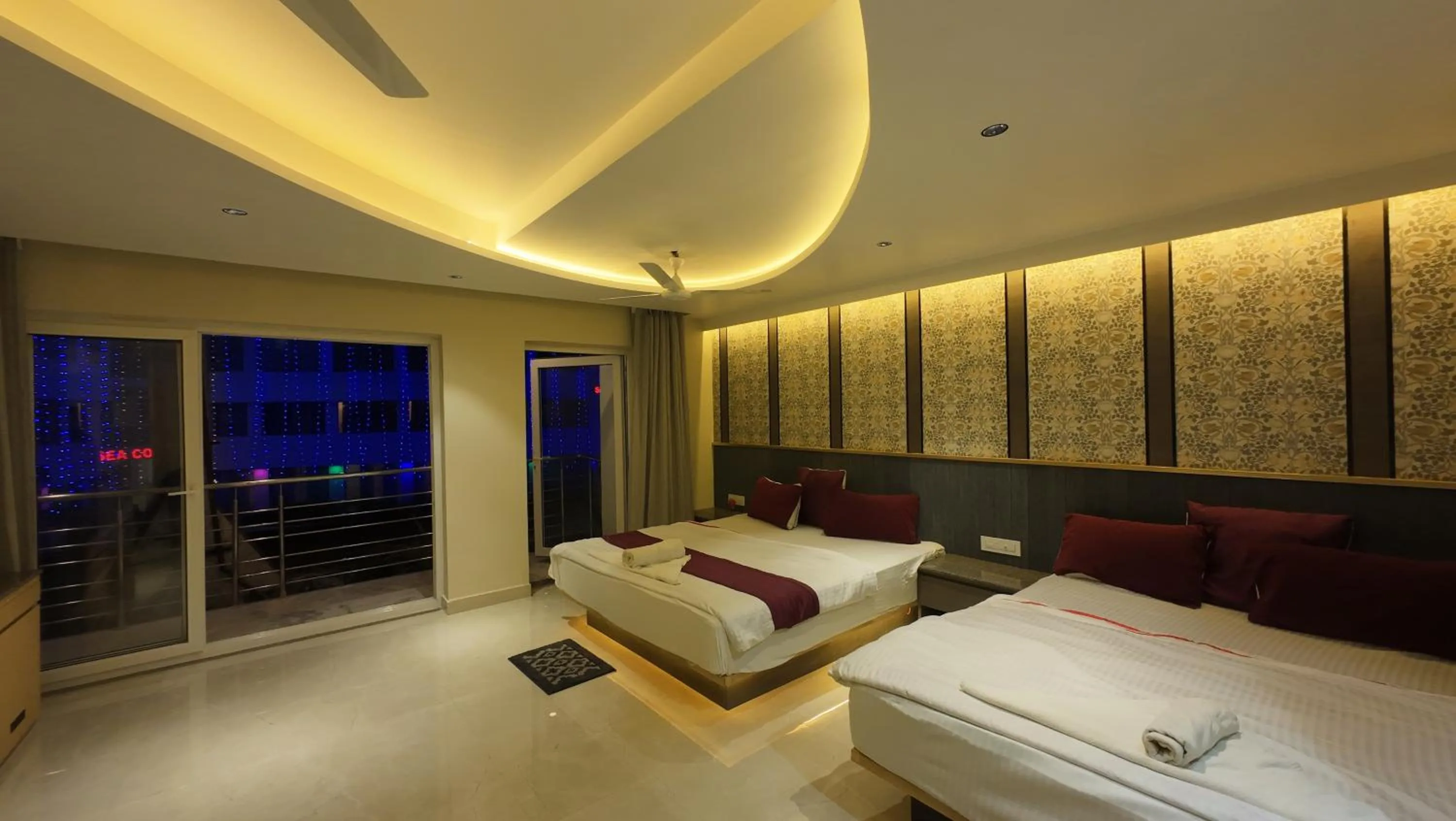 Bedroom, Bed in Hotel Seagull