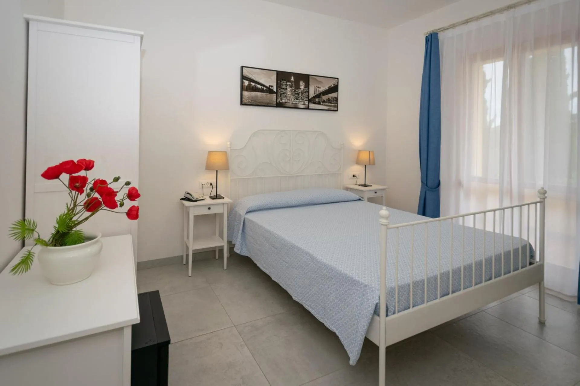 Photo of the whole room, Bed in Hotel Anna