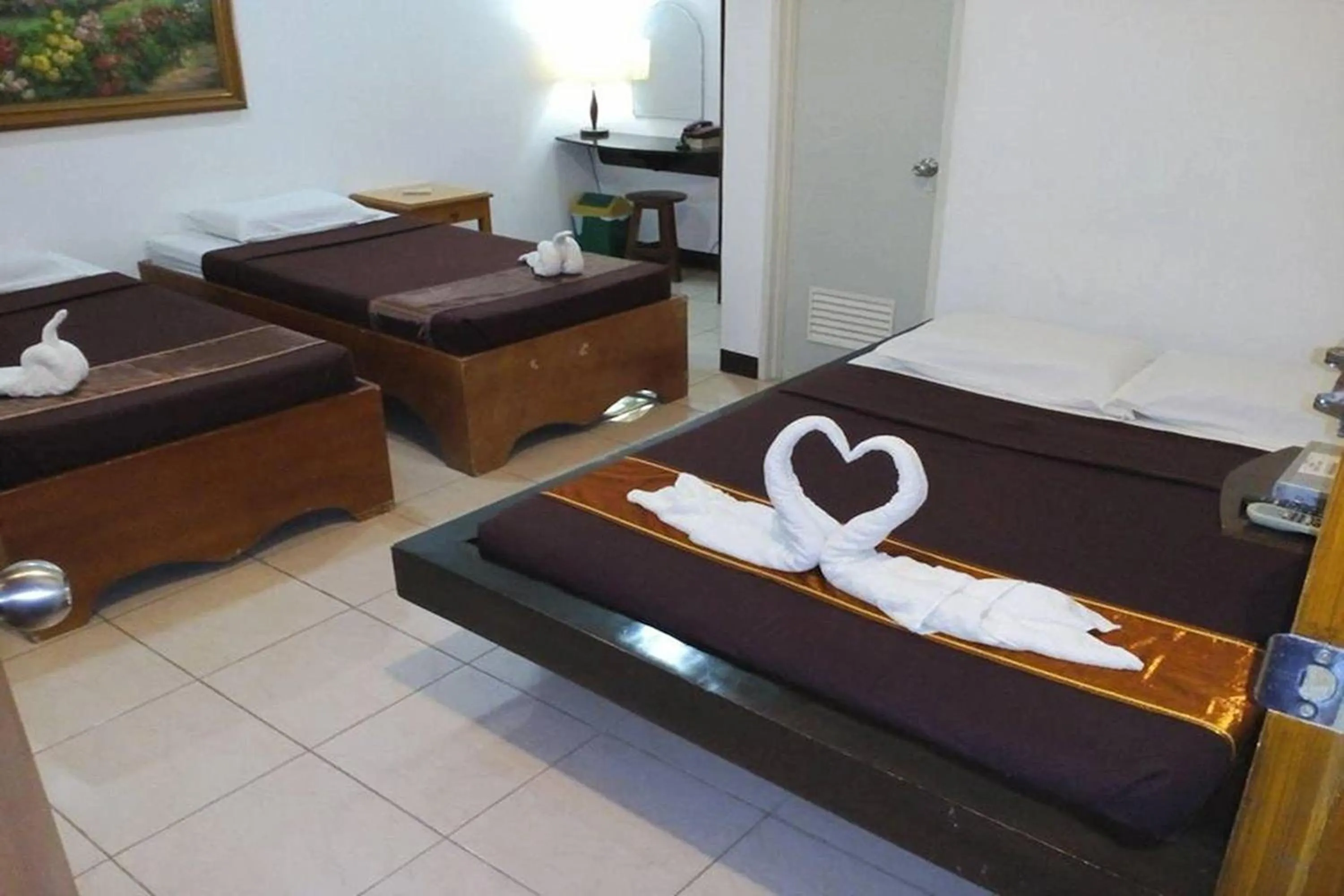 Bed in St Nicolas Inn CDO City Center