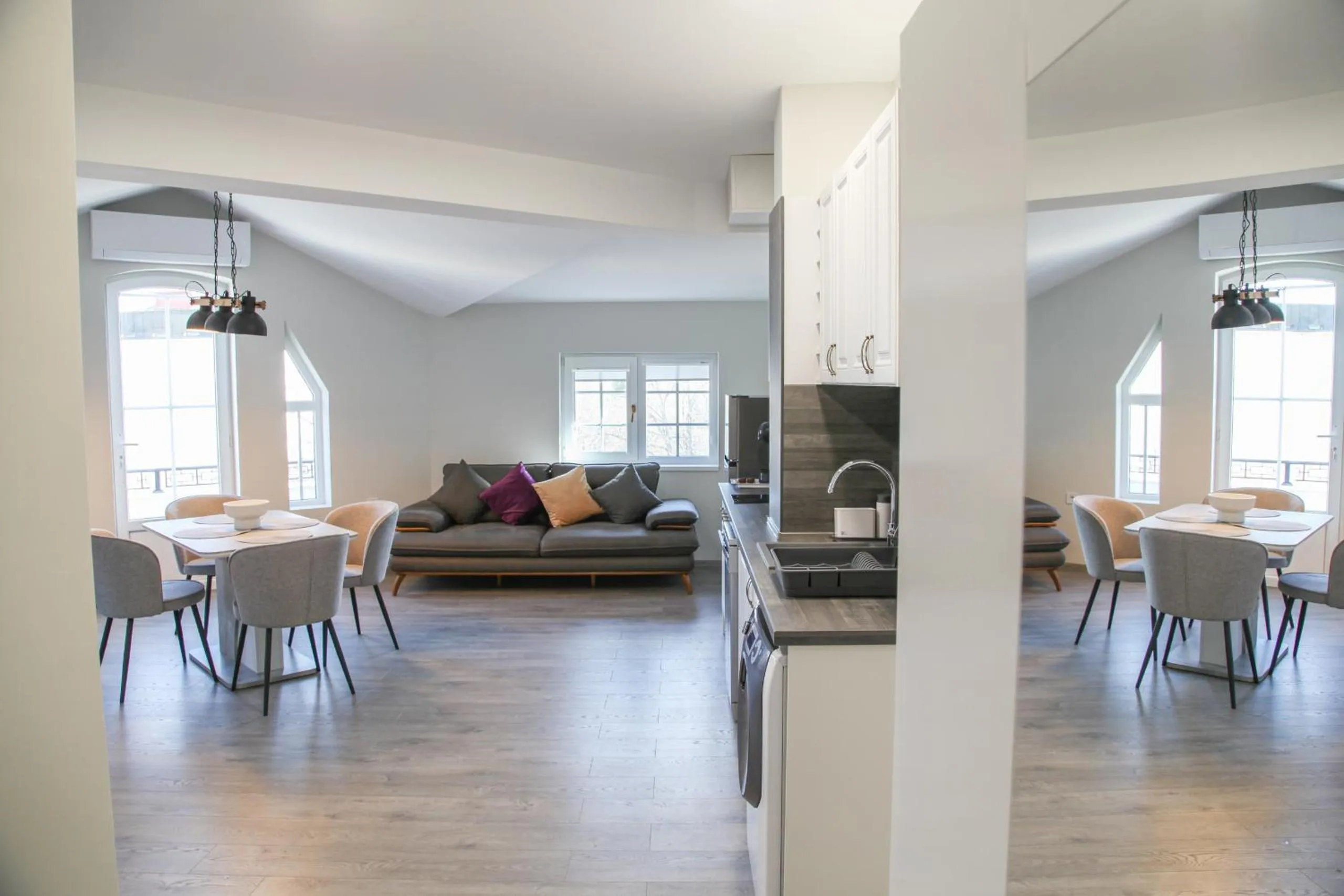 Kitchen or kitchenette in Corner House