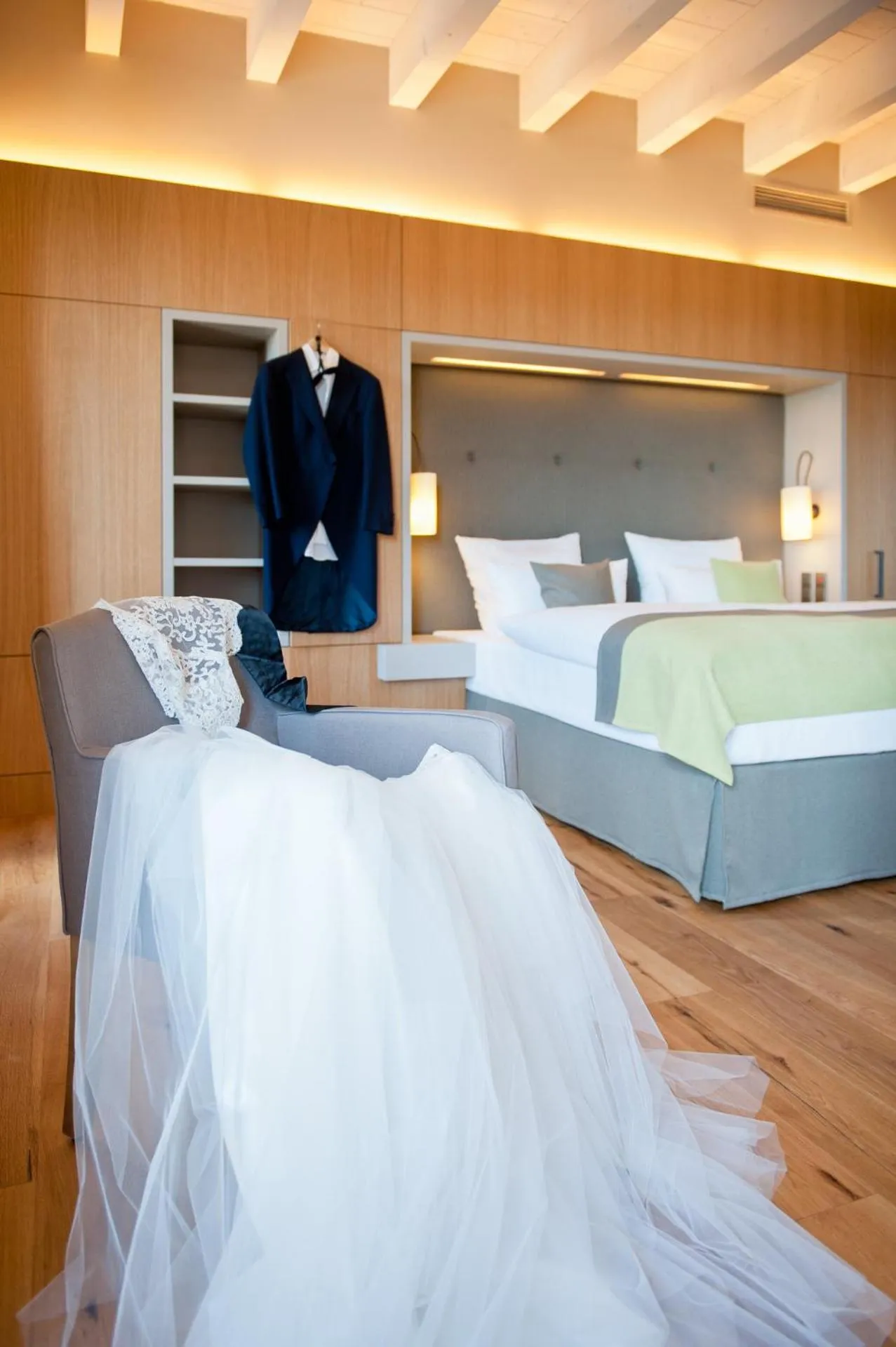 Photo of the whole room, Bed in Schlosshotel Steinburg