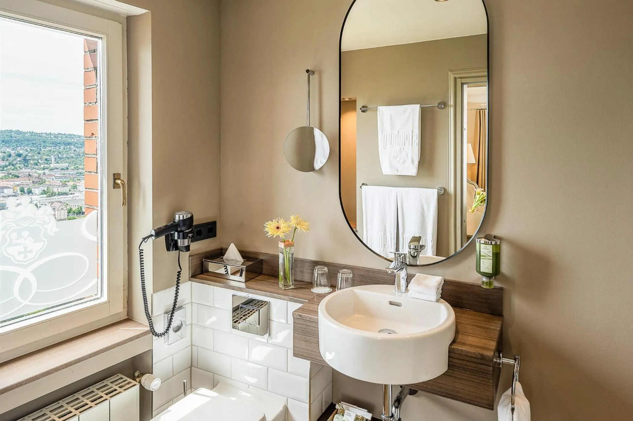 Bathroom in Schlosshotel Steinburg