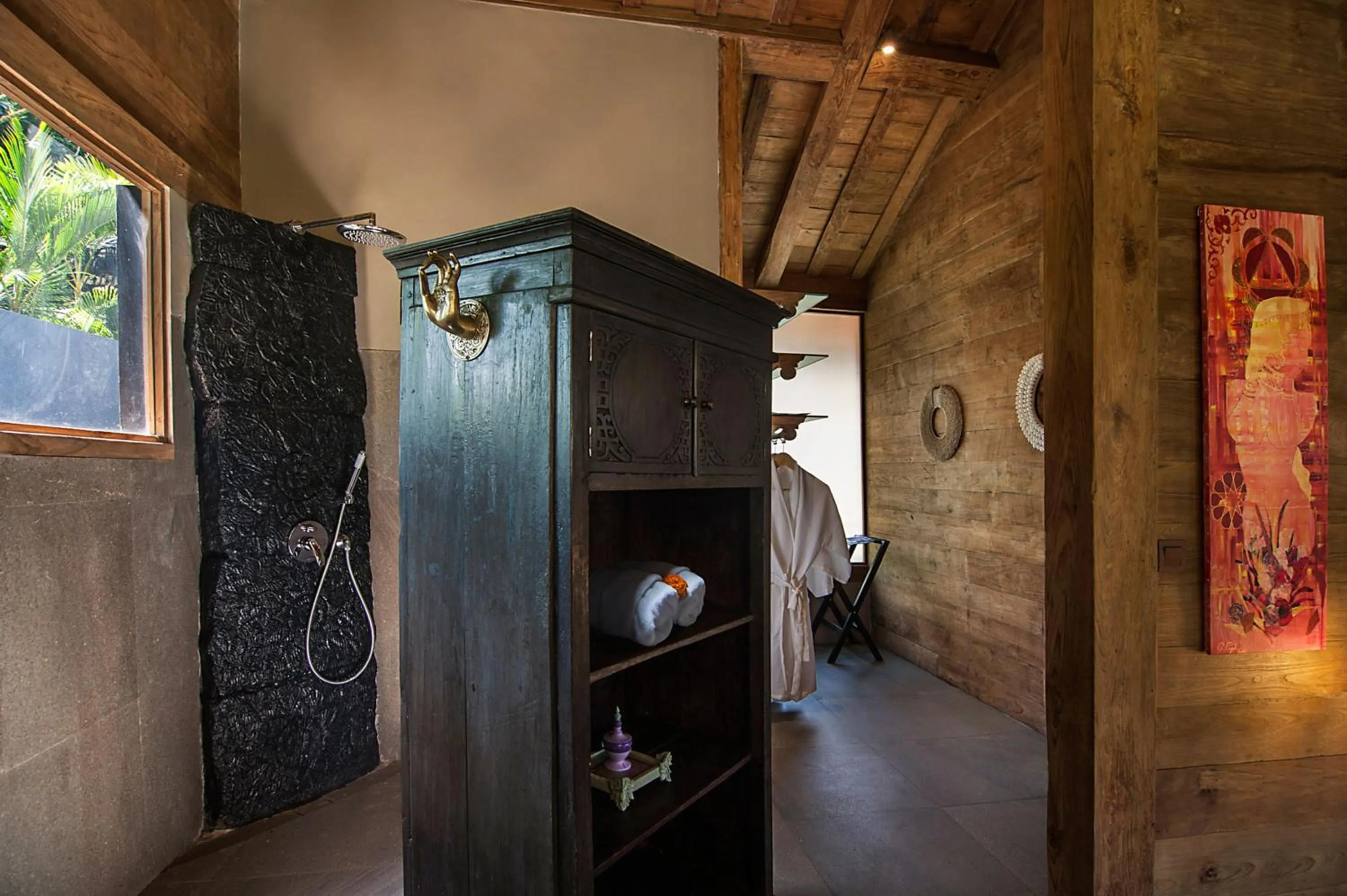 Shower in Blue Karma Dijiwa Ubud