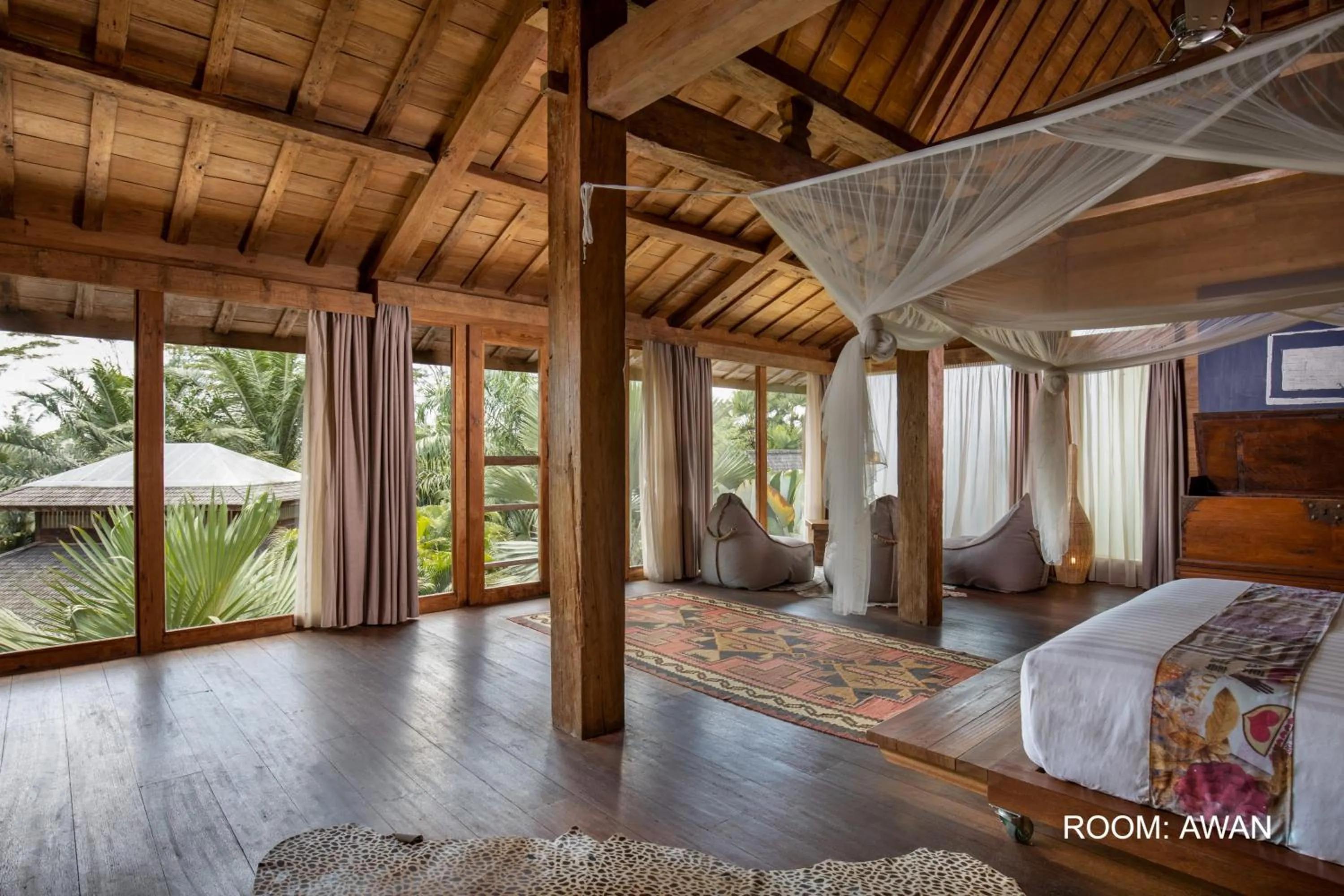 Bed in Blue Karma Dijiwa Ubud