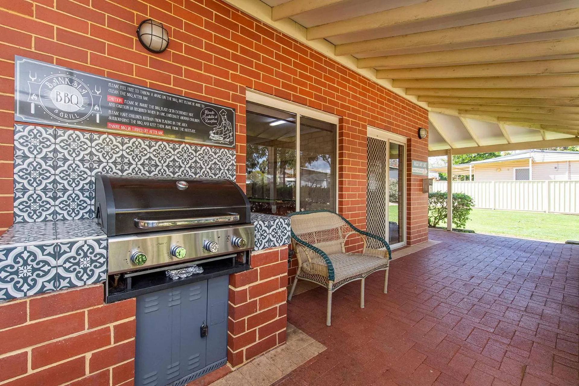 BBQ facilities in Banksia Tourist Park