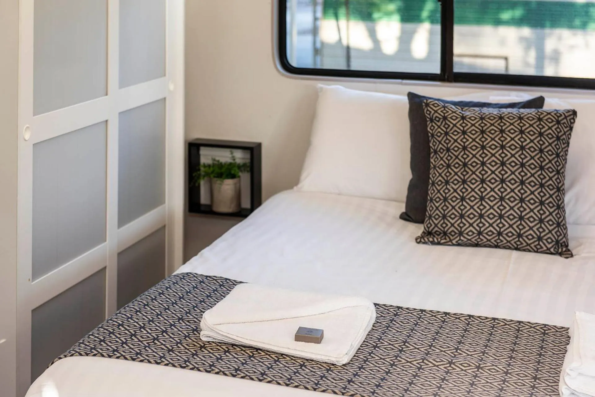 Bed in Banksia Tourist Park