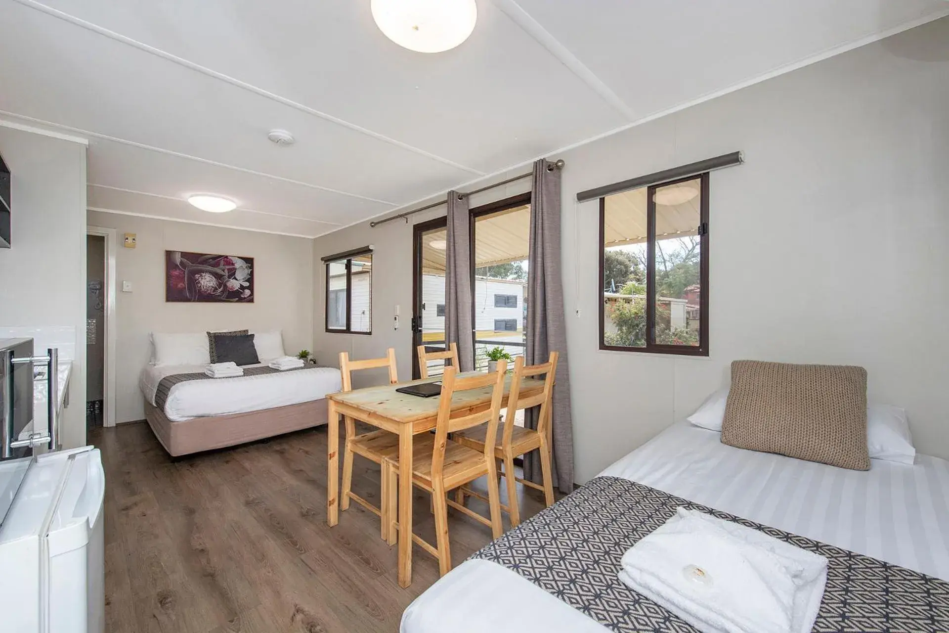 Budget Cabin - Pet Friendly (Sleeps 3) in Banksia Tourist Park Budget Cabin - Pet Friendly (Sleeps 3) in Banksia Tourist Park