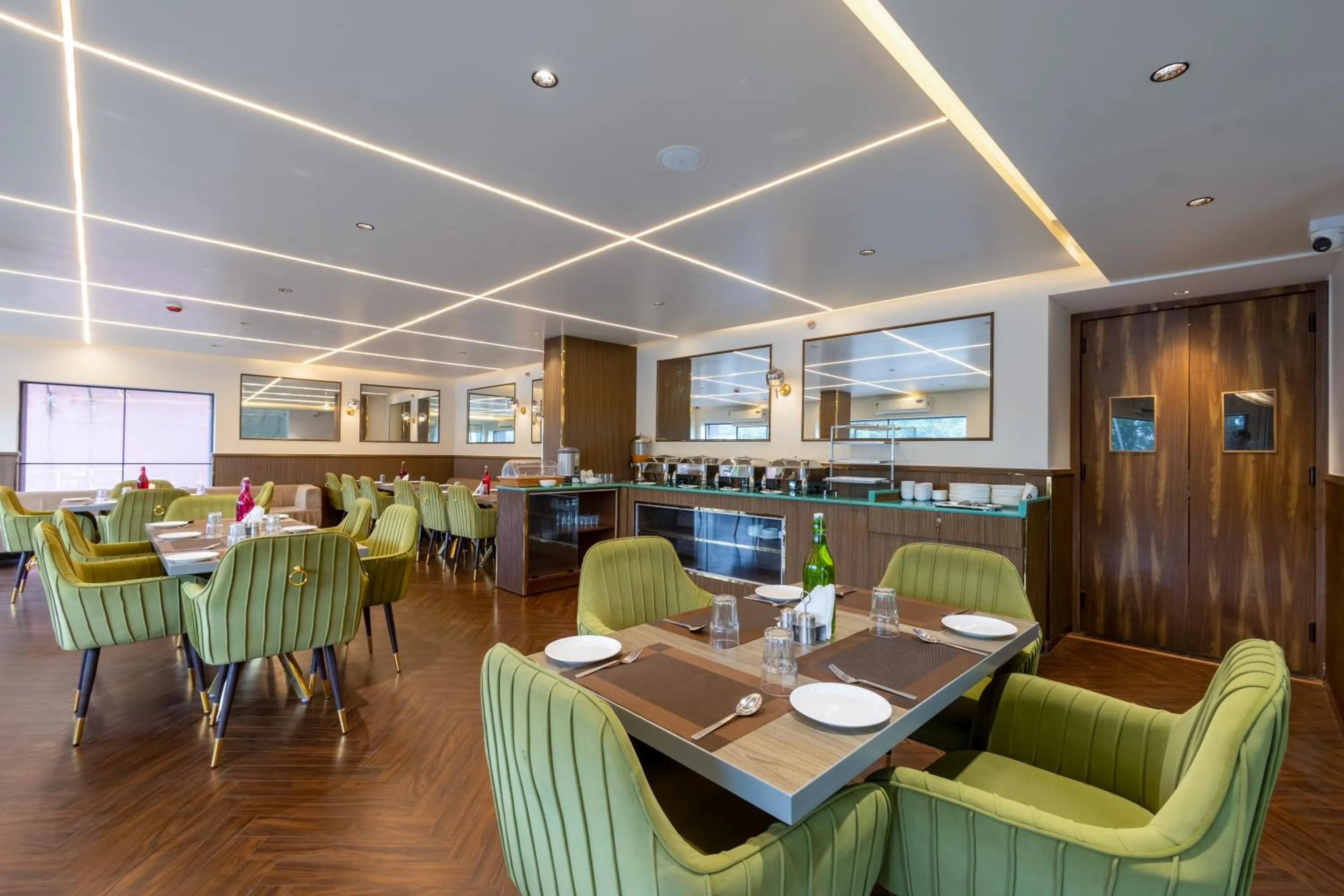 Restaurant/places to eat in Arch The Lohias