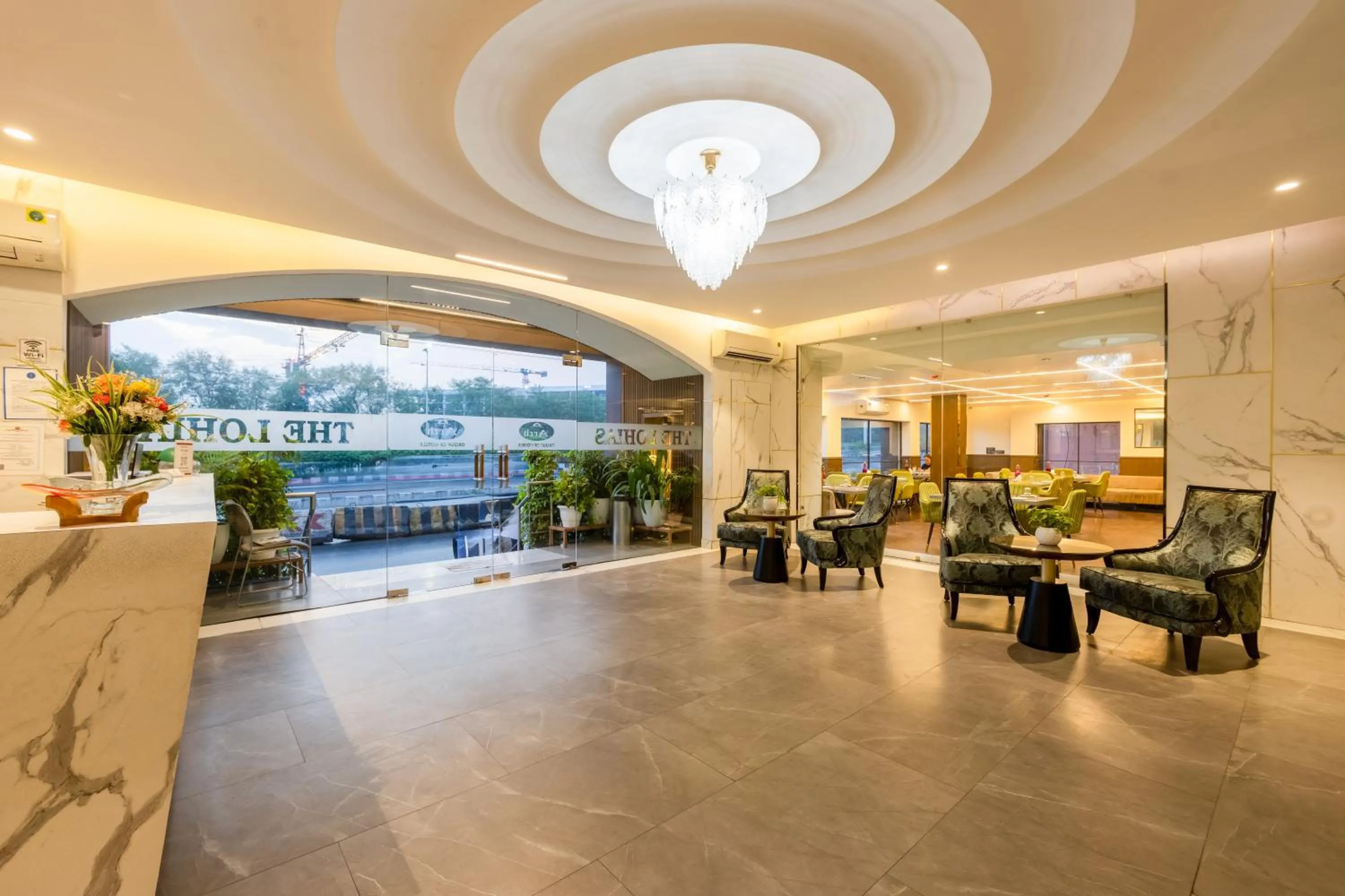 Seating area in Arch The Lohias